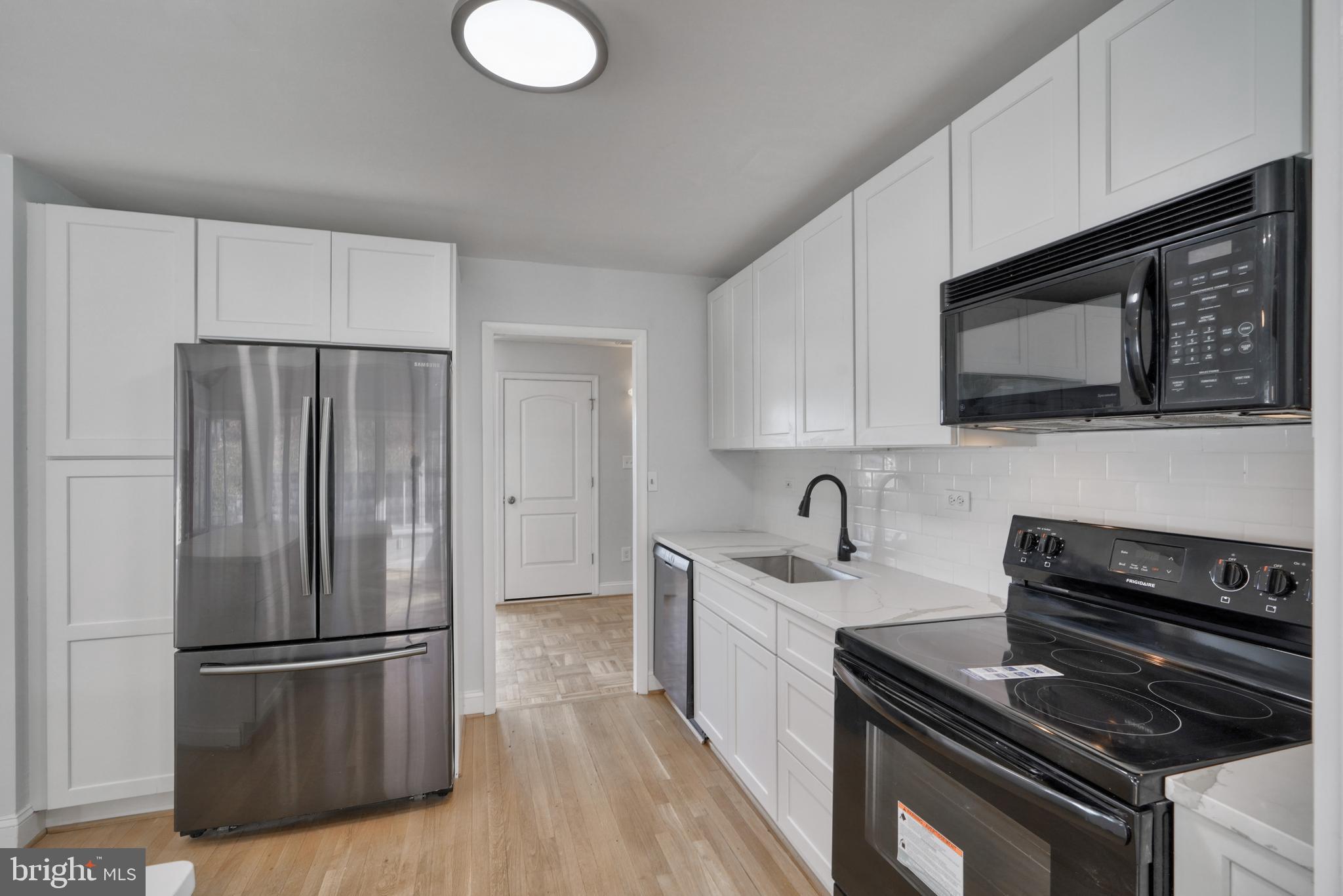 WYNNEWOOD - Residential