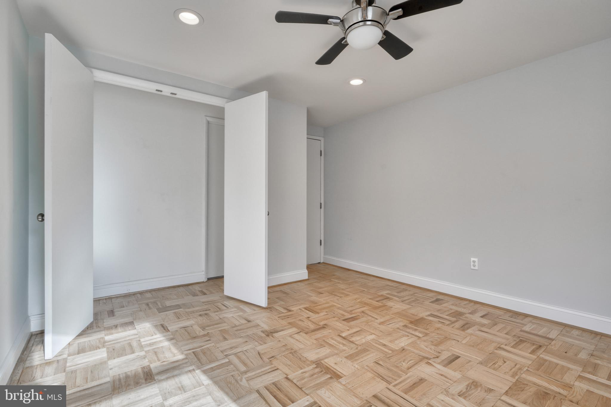 WYNNEWOOD - Residential