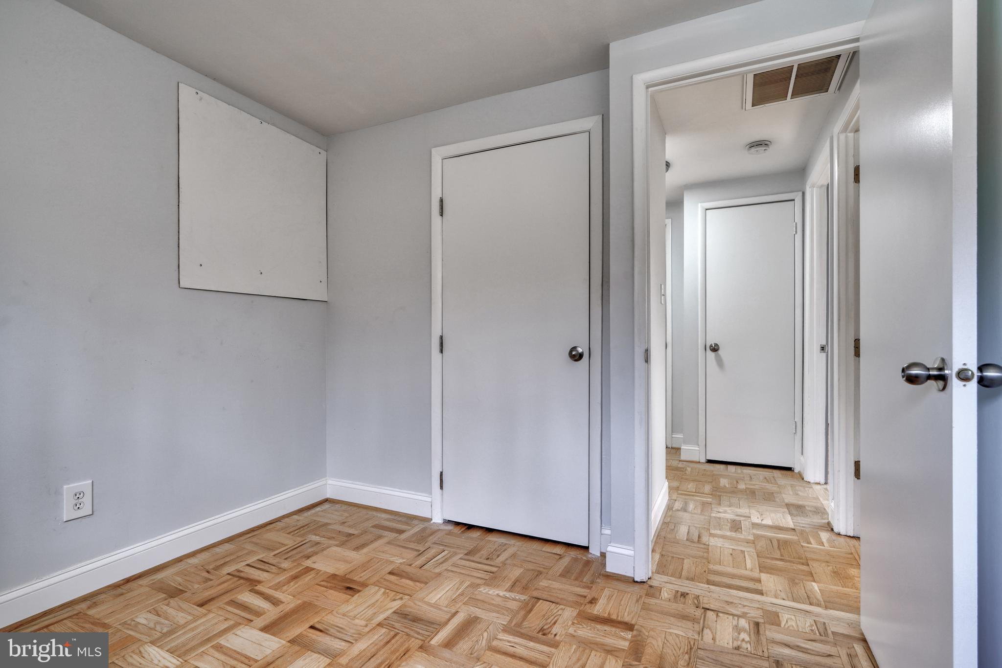 WYNNEWOOD - Residential