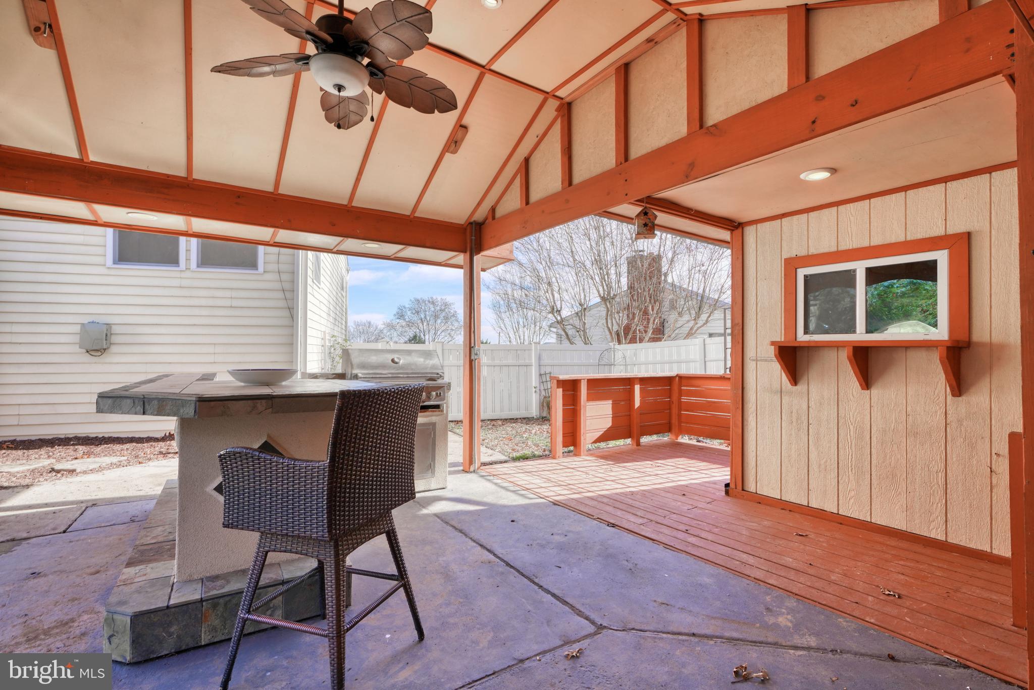 WYNNEWOOD - Residential