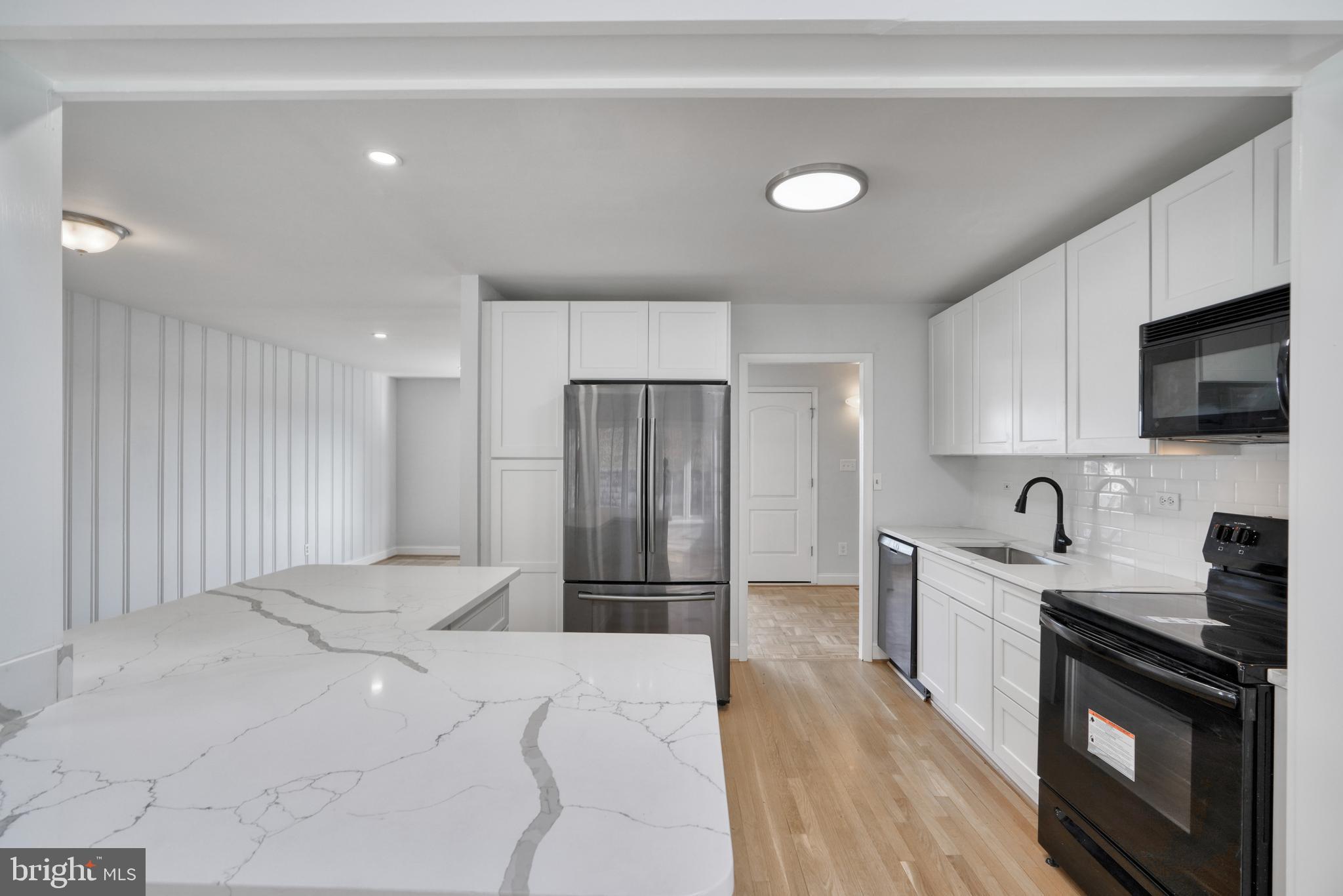 WYNNEWOOD - Residential