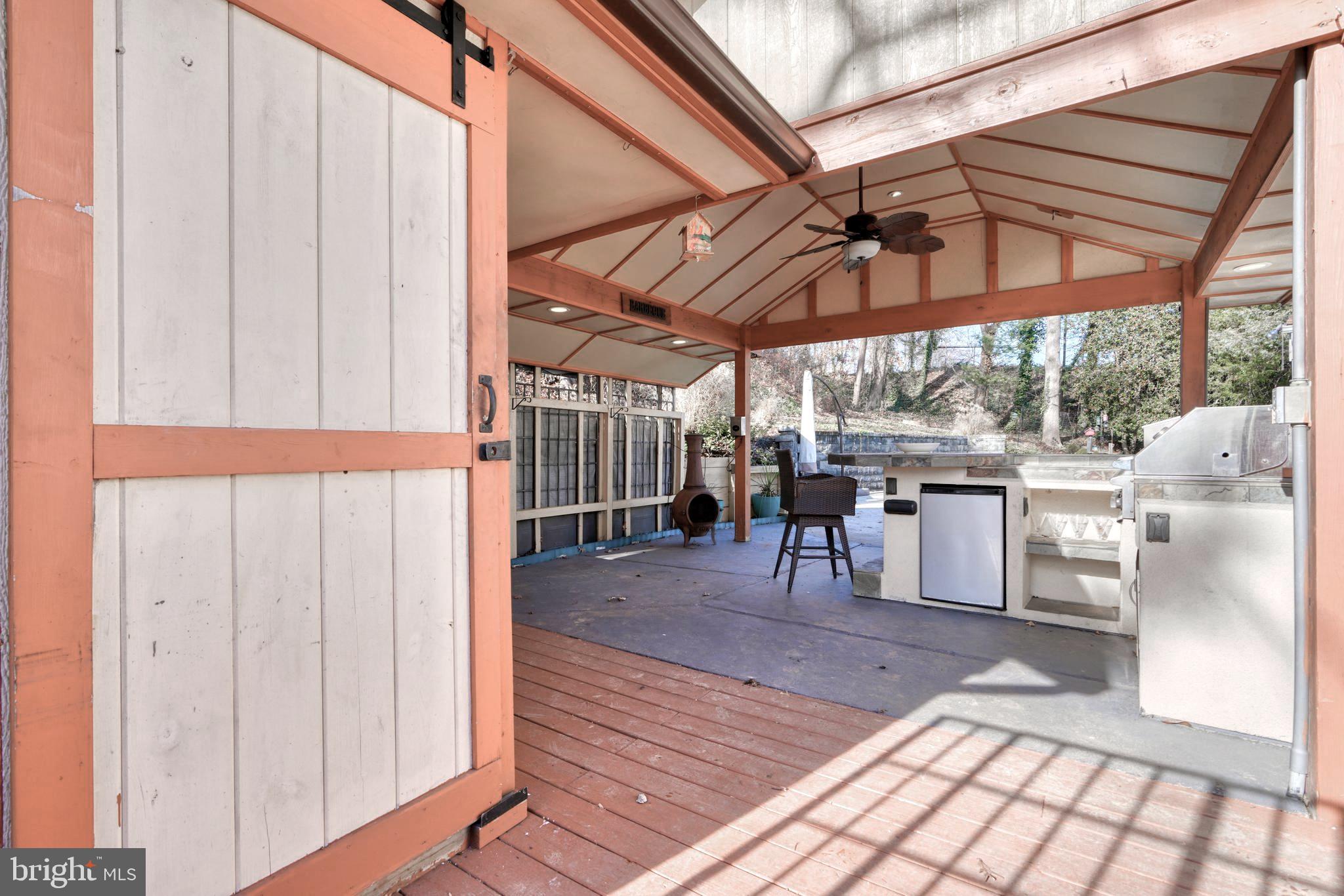 WYNNEWOOD - Residential