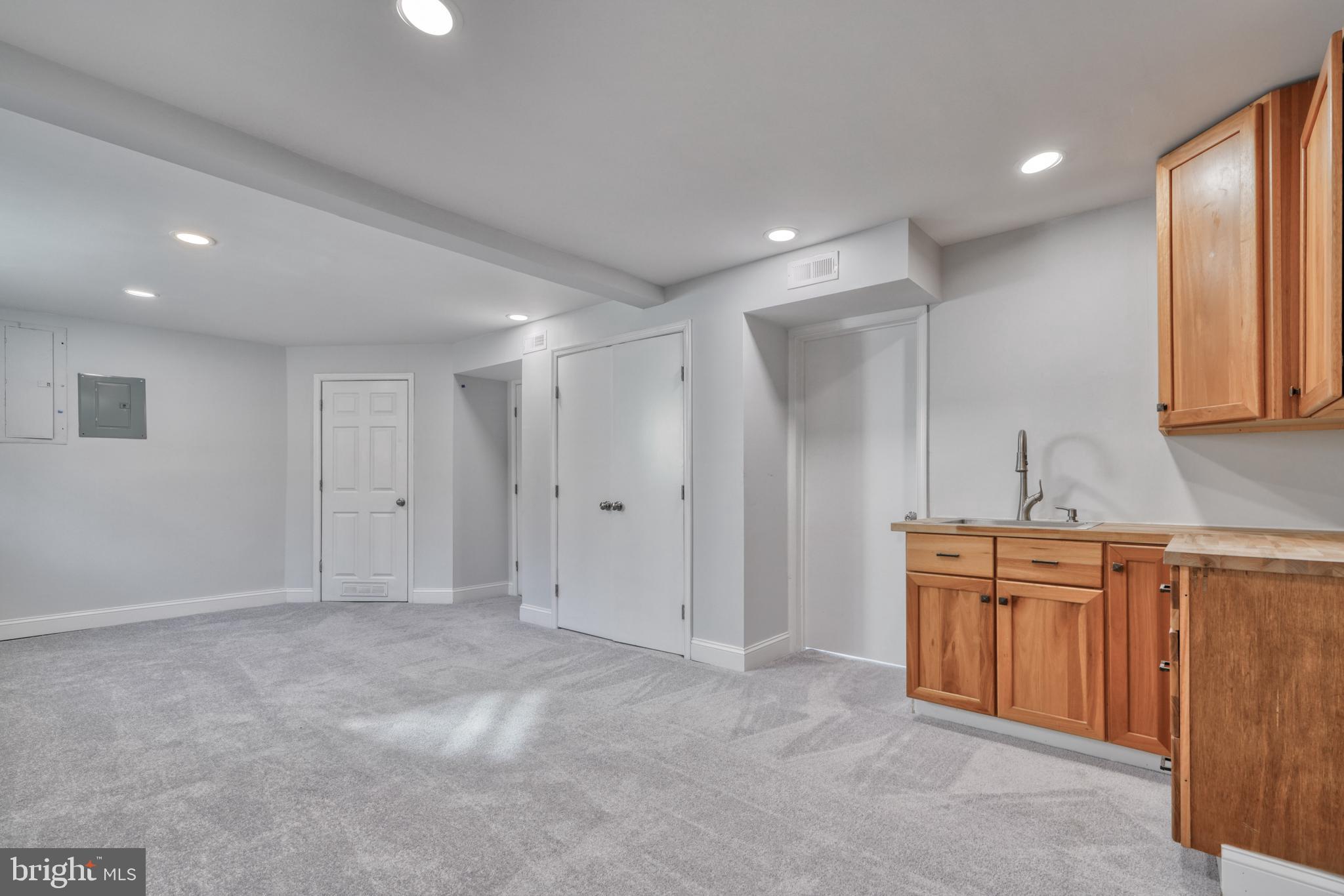 WYNNEWOOD - Residential