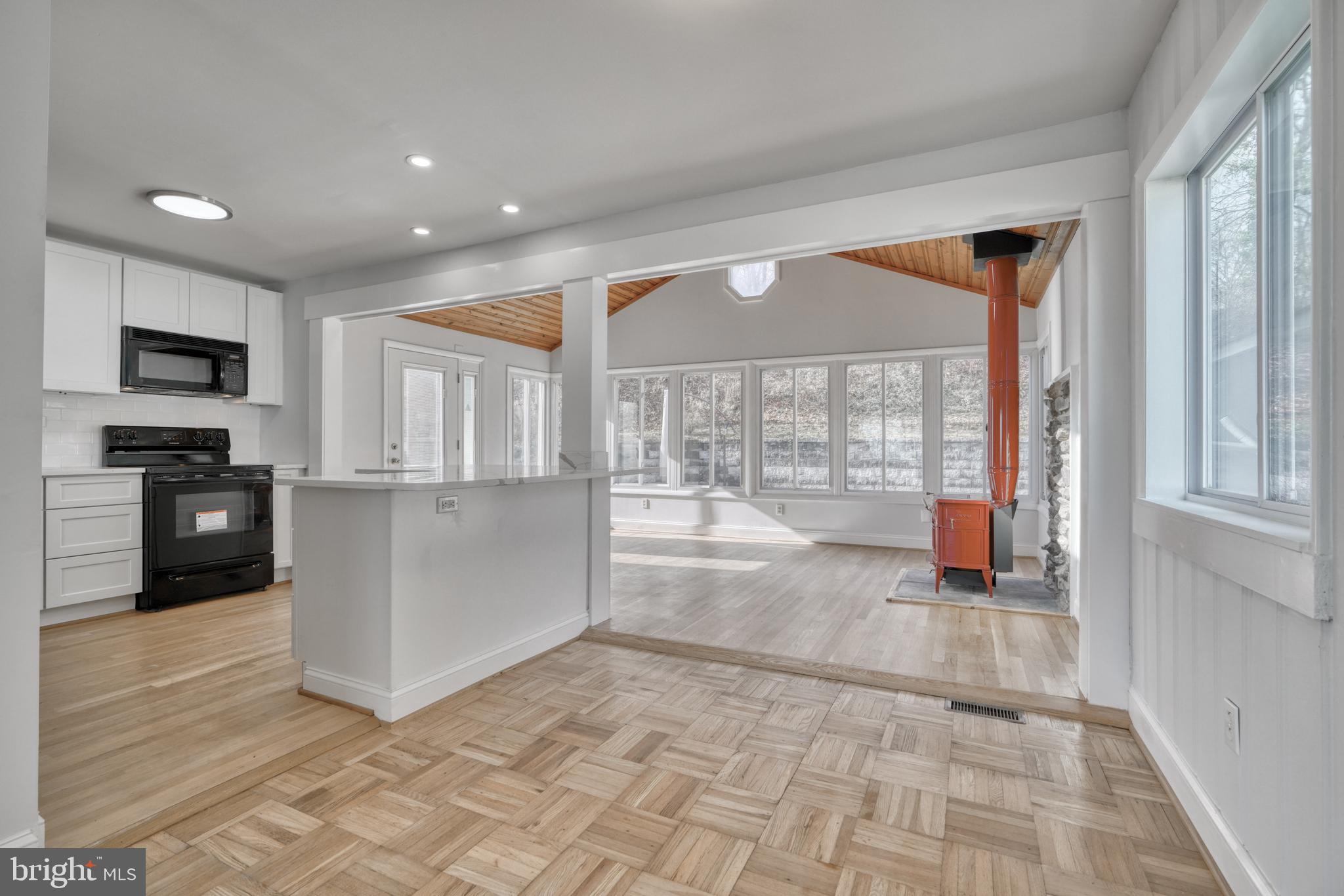 WYNNEWOOD - Residential