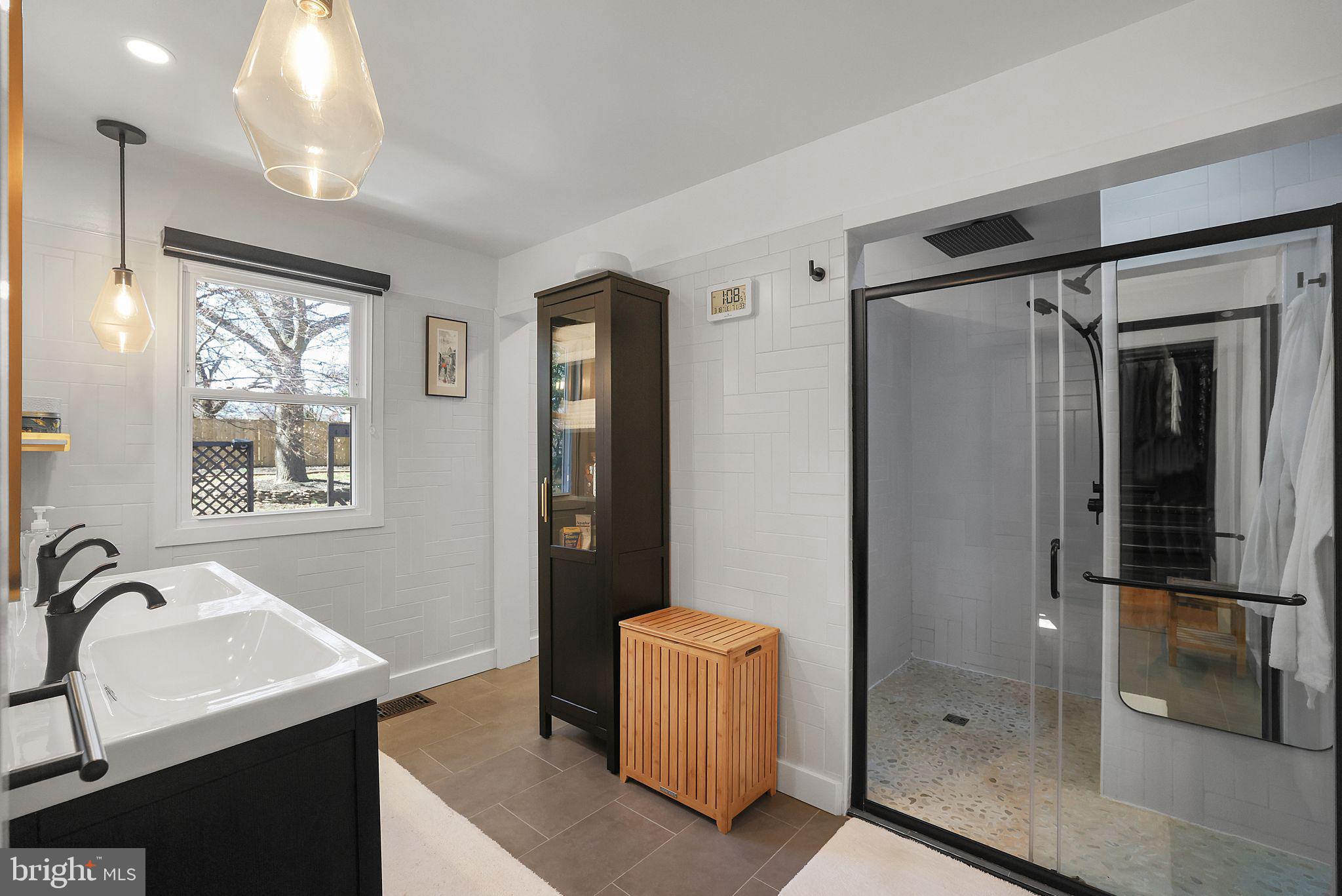 NORTHBROOK ESTATES - Residential