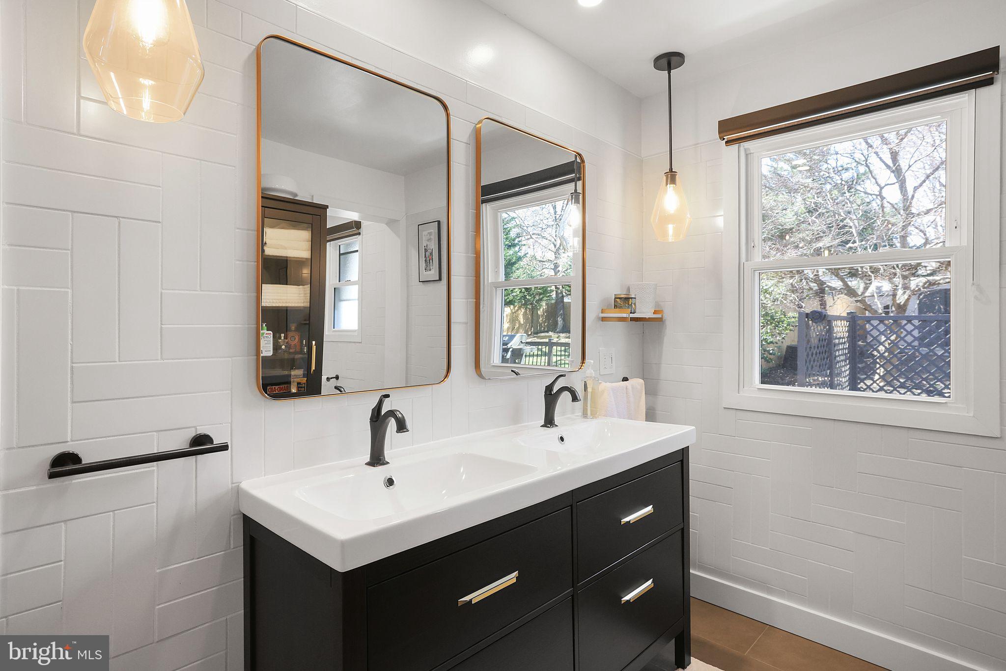 NORTHBROOK ESTATES - Residential