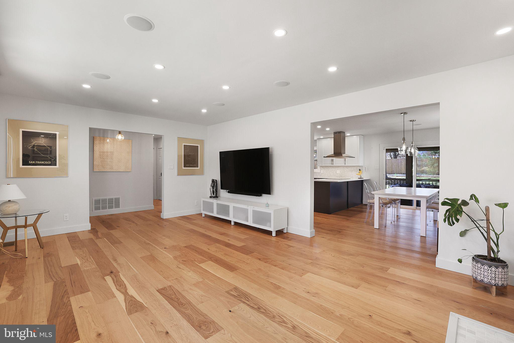 NORTHBROOK ESTATES - Residential