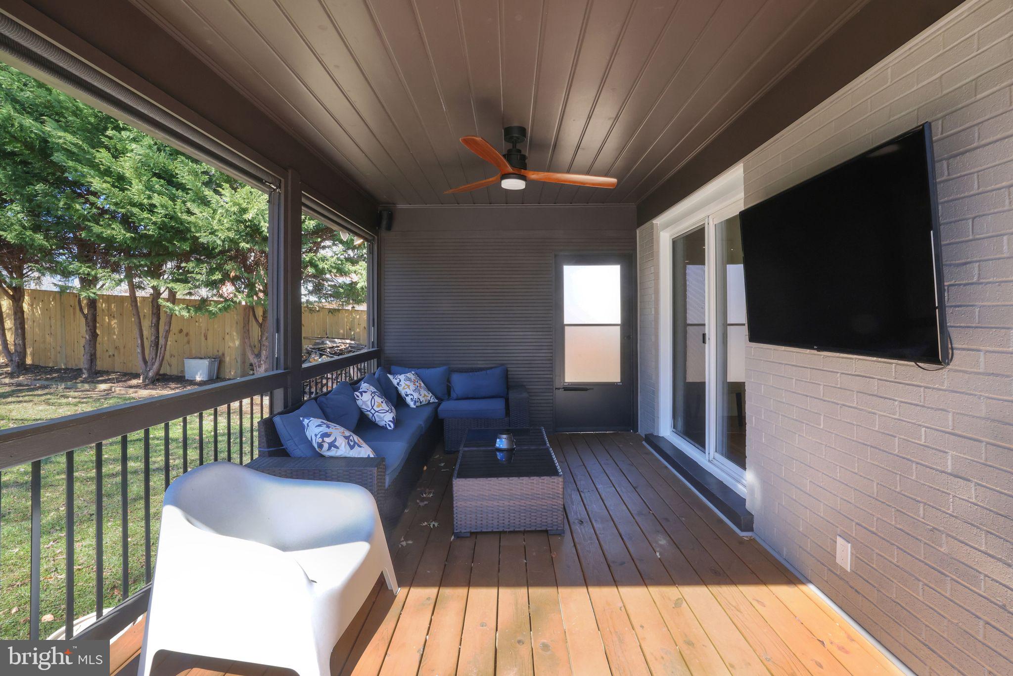 NORTHBROOK ESTATES - Residential