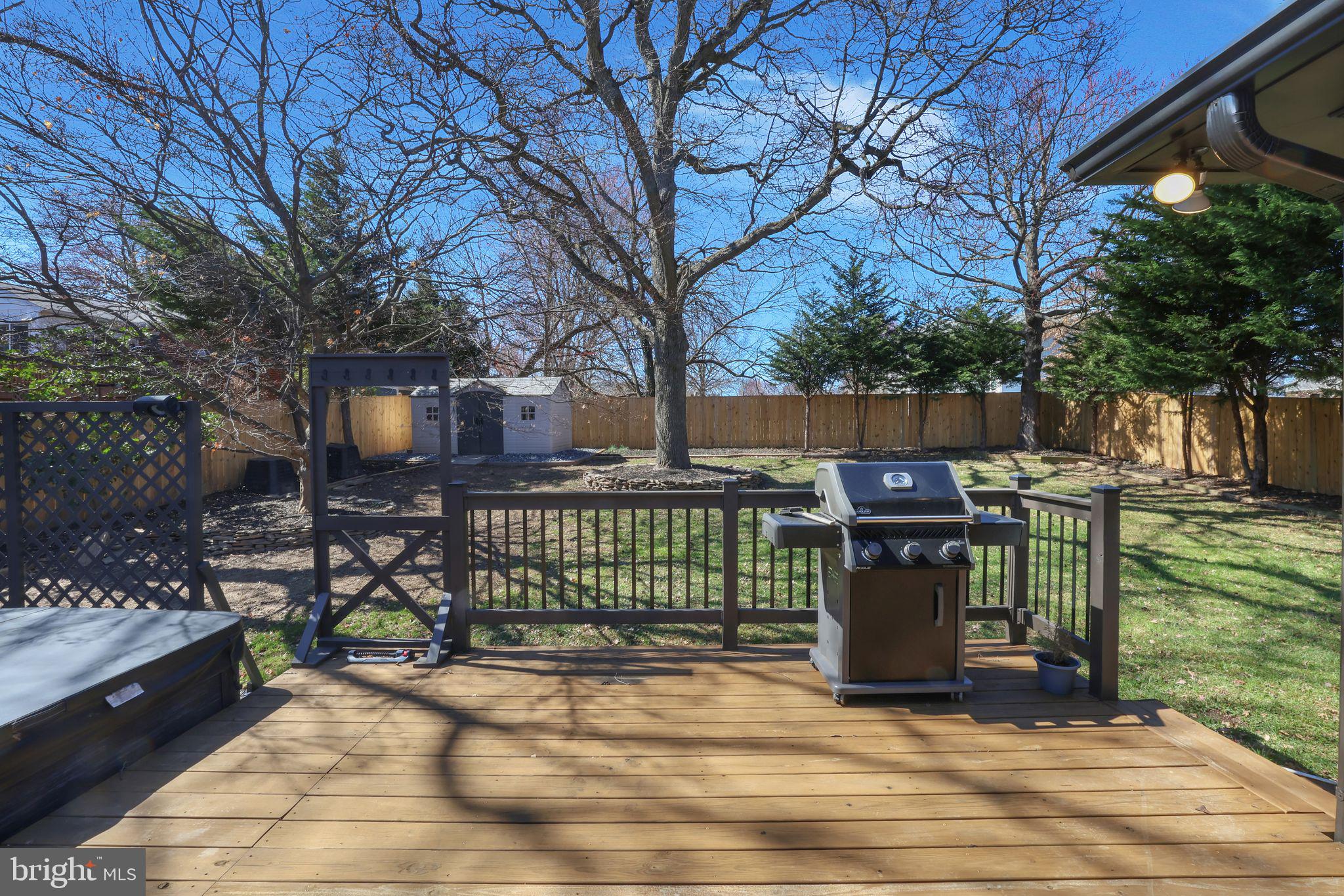 NORTHBROOK ESTATES - Residential