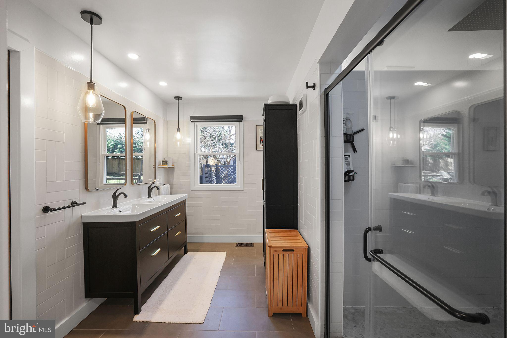 NORTHBROOK ESTATES - Residential