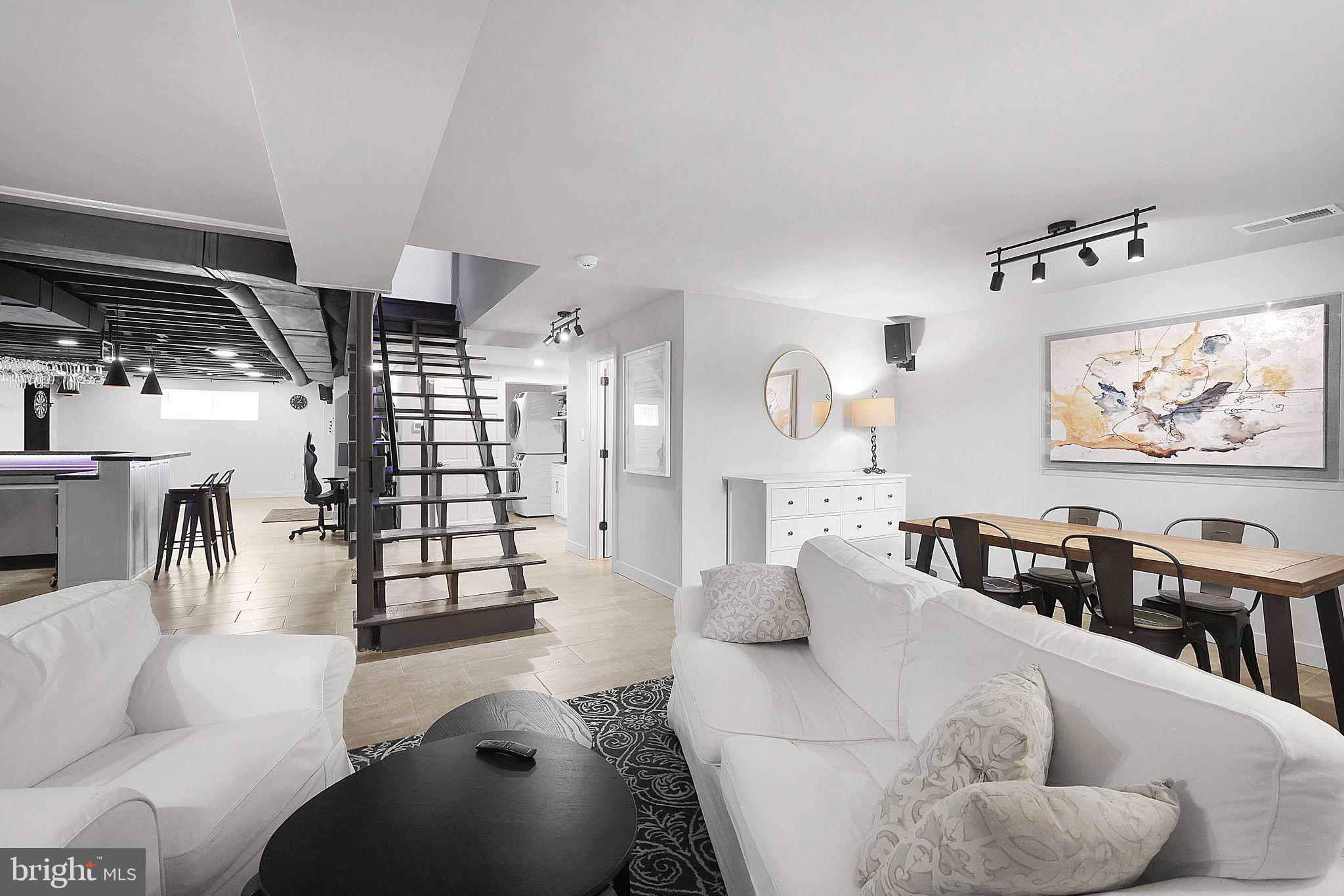 NORTHBROOK ESTATES - Residential