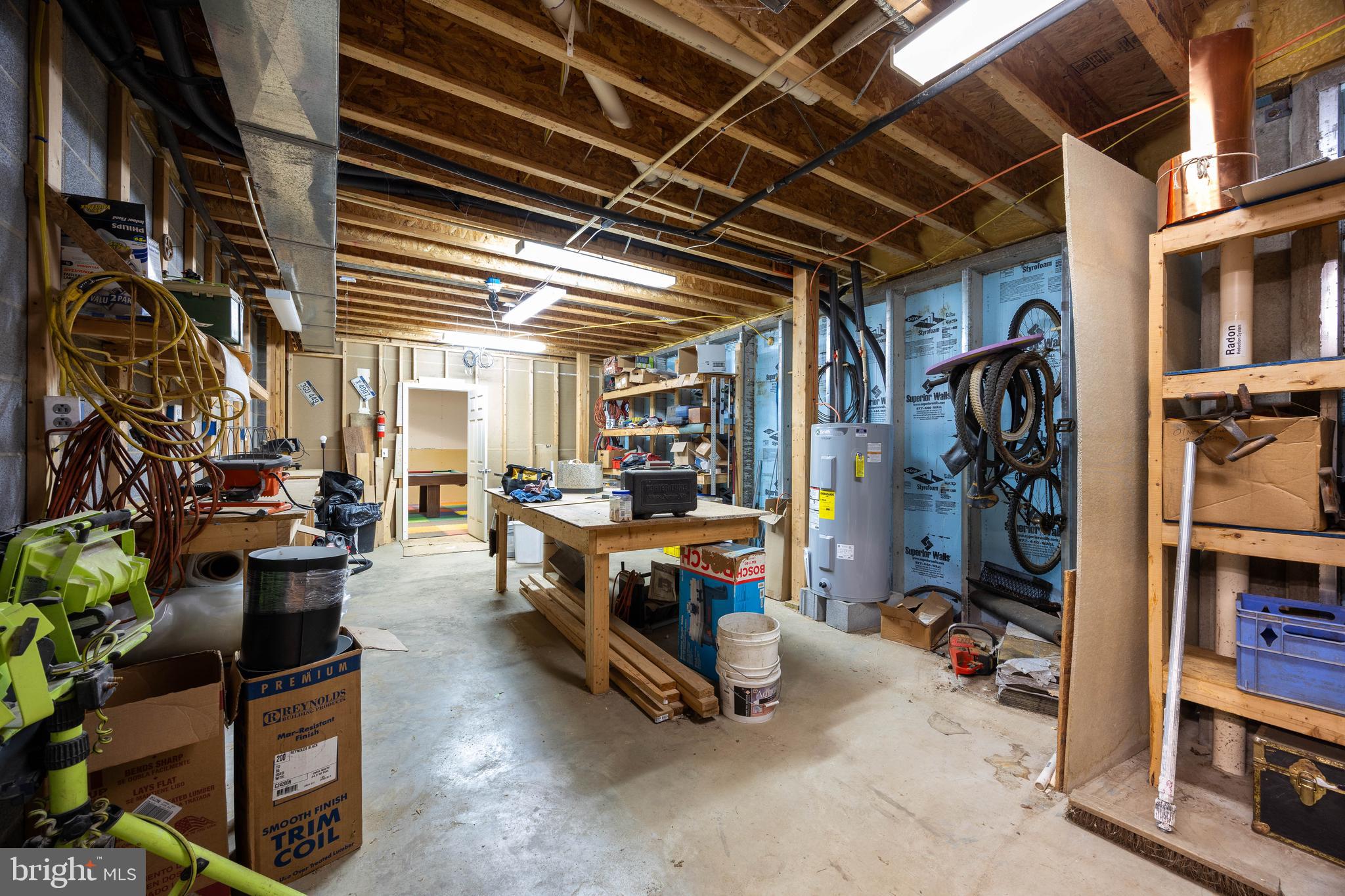 BROOMGRASS - Residential