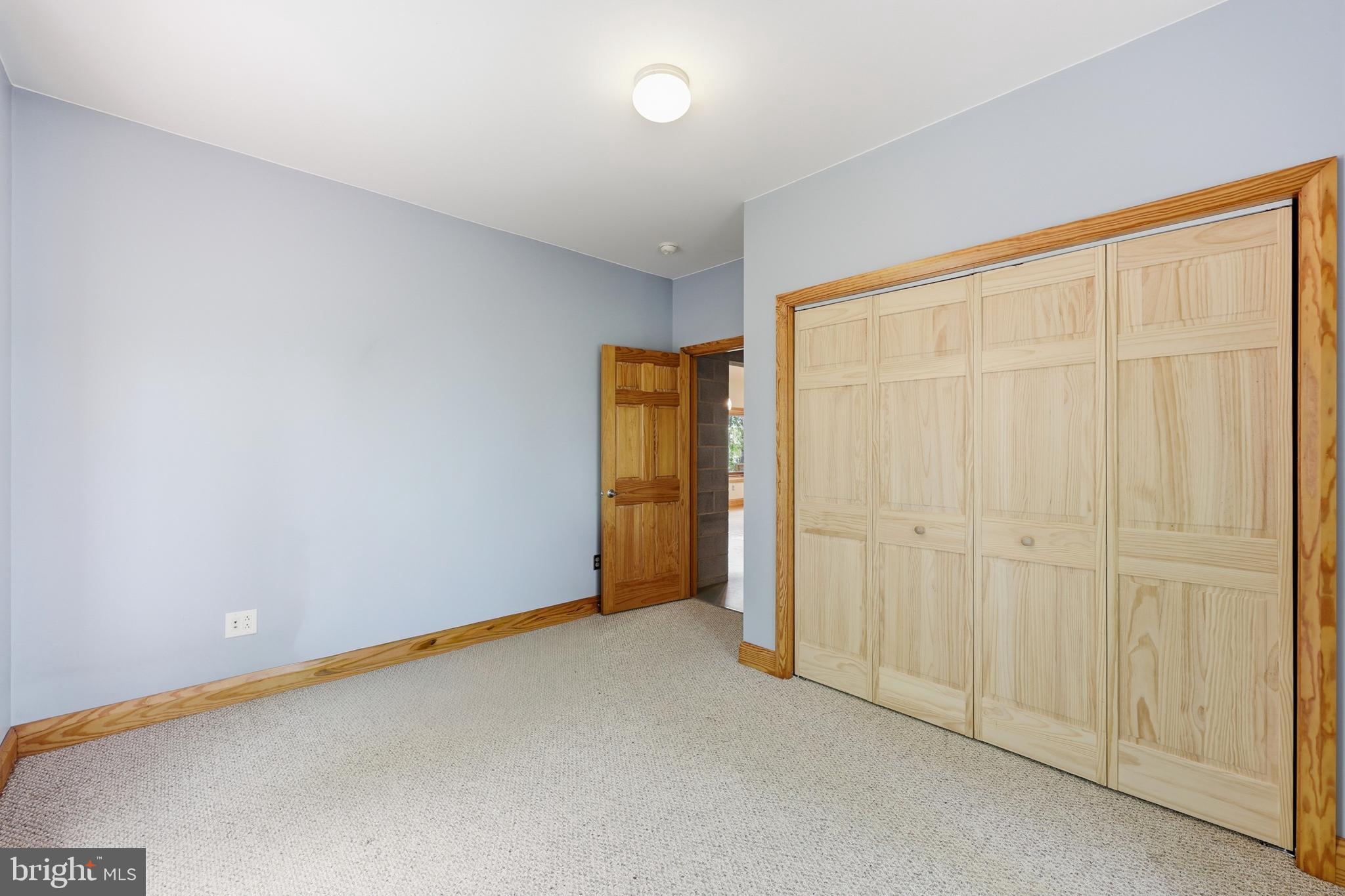 BROOMGRASS - Residential