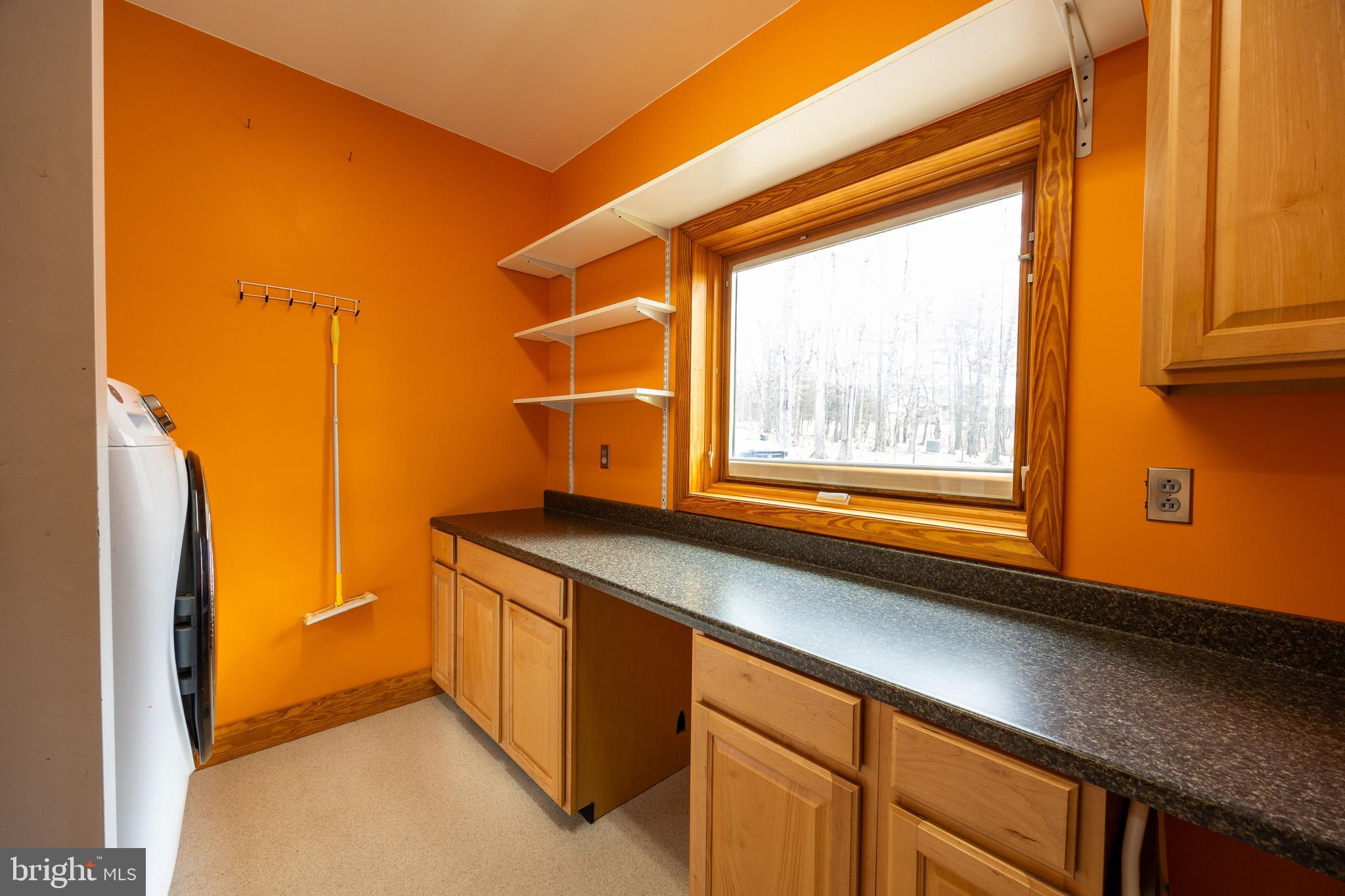 BROOMGRASS - Residential