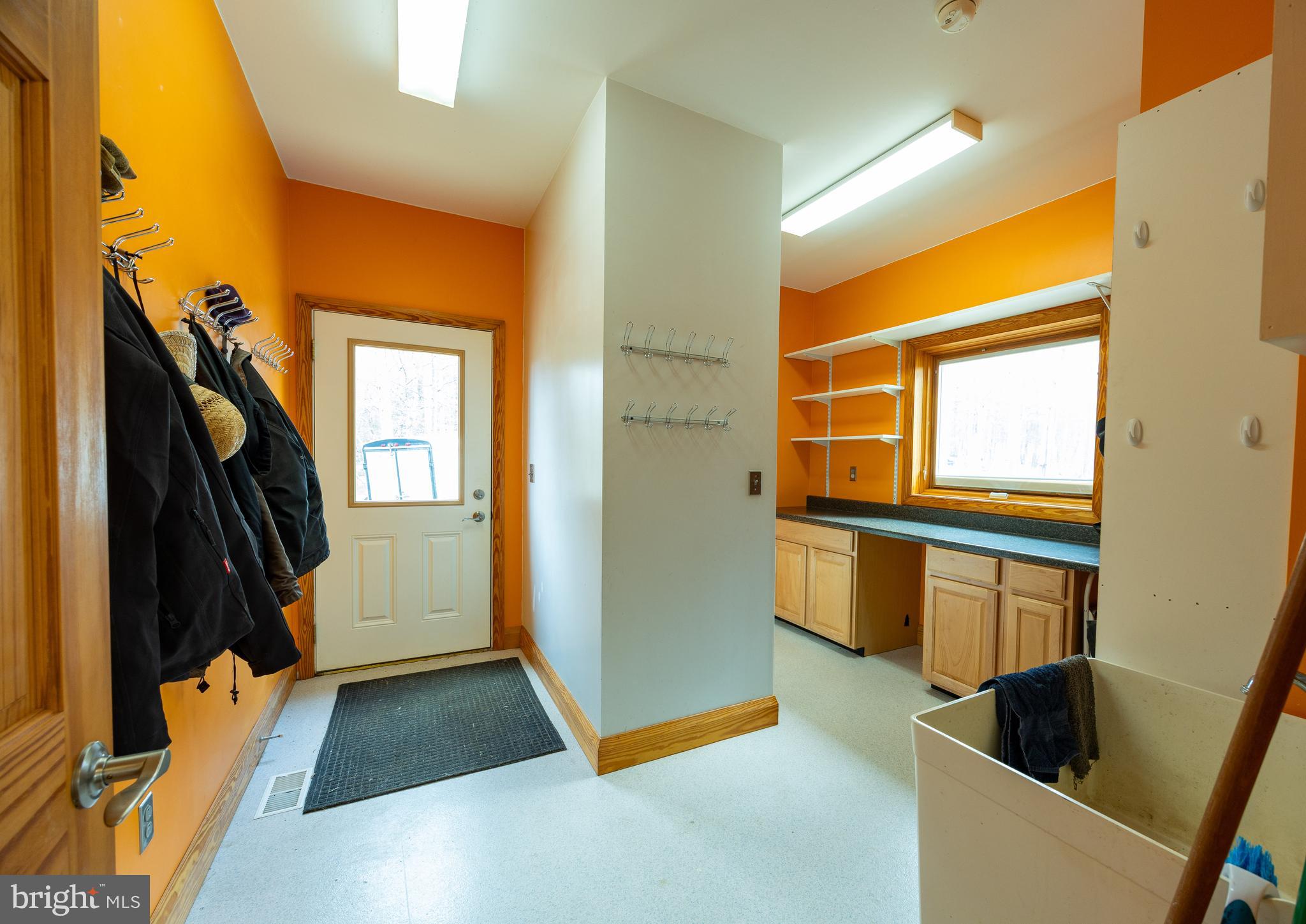 BROOMGRASS - Residential