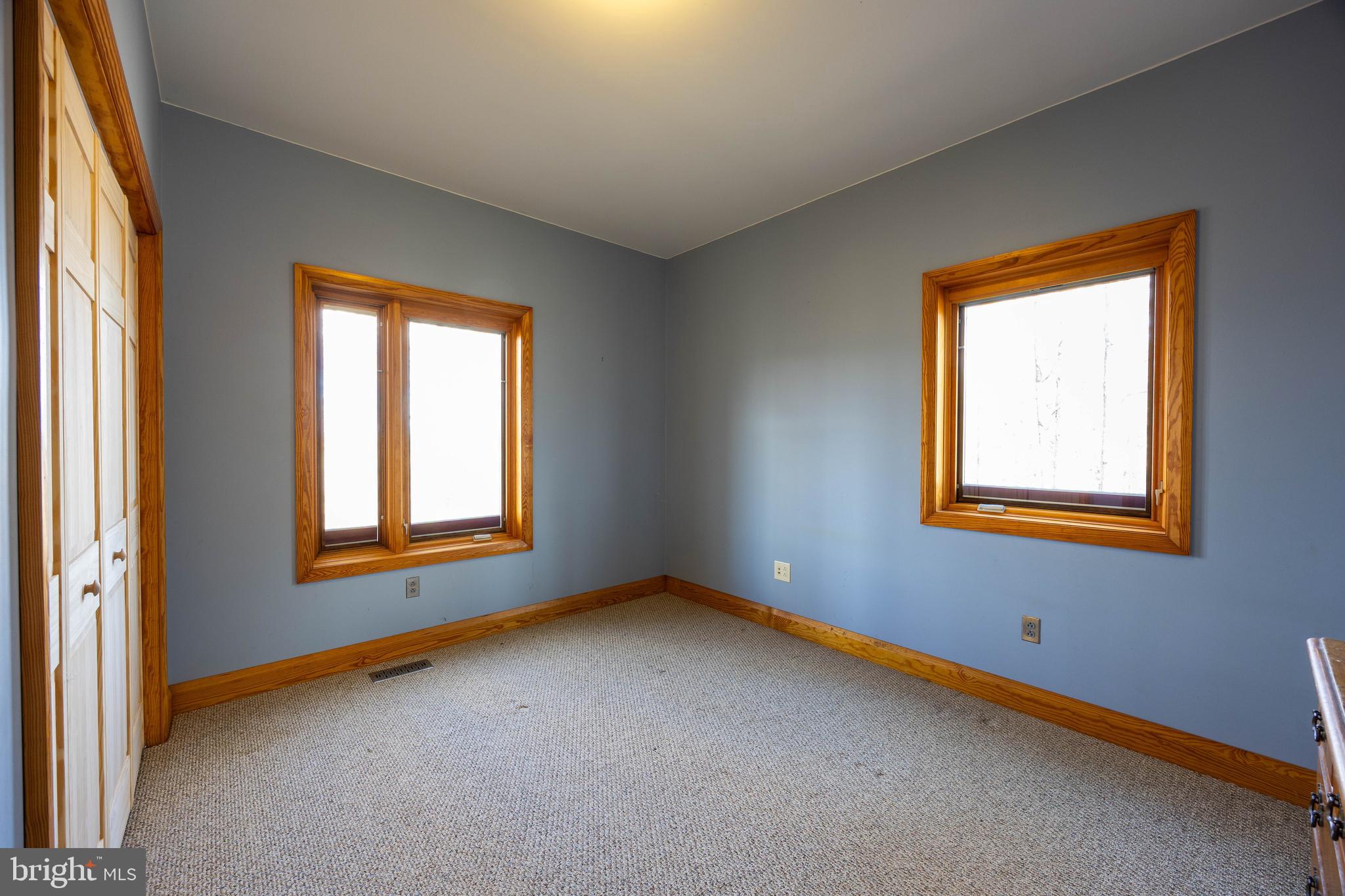 BROOMGRASS - Residential