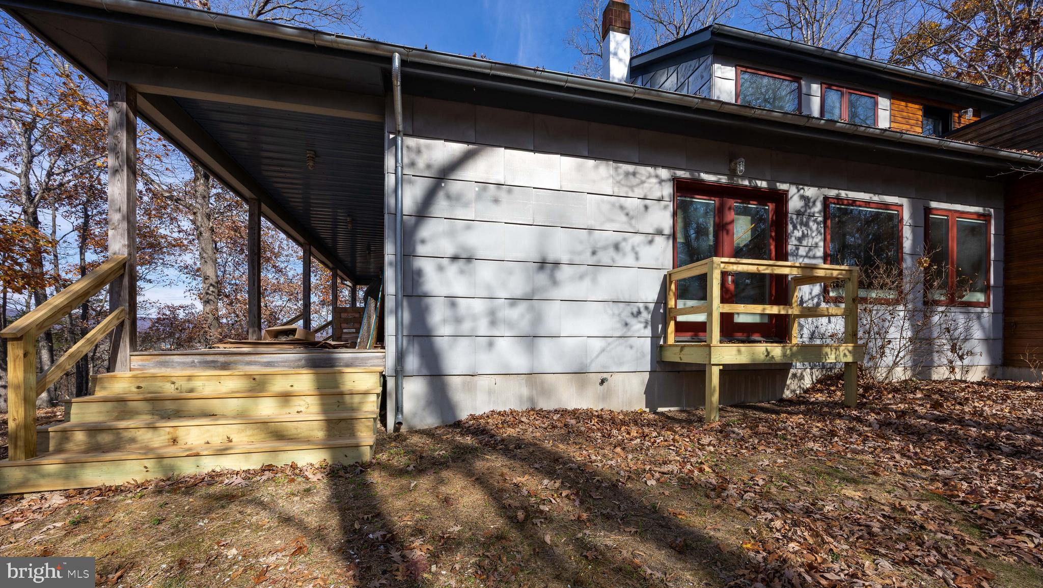 BROOMGRASS - Residential