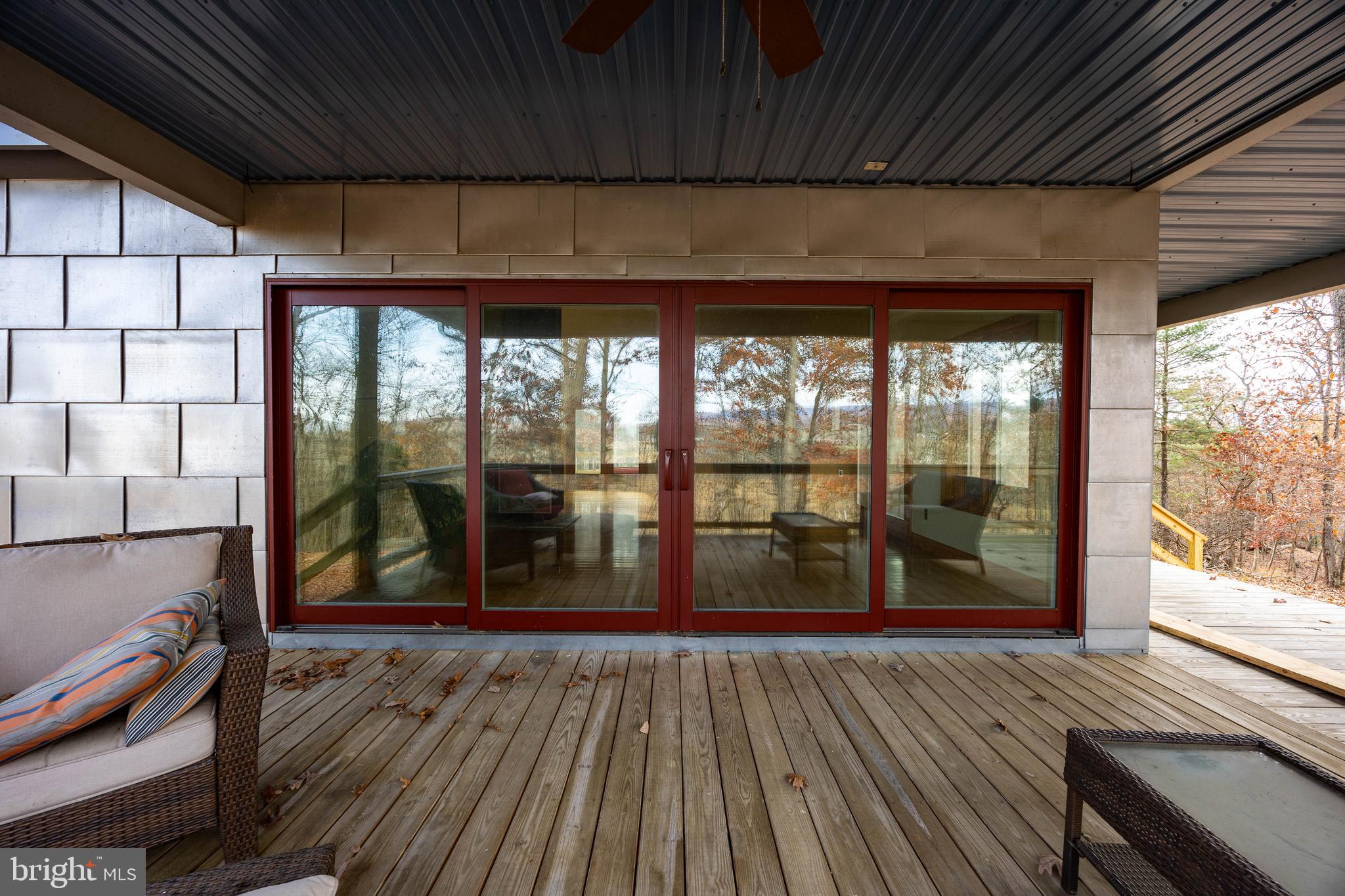 BROOMGRASS - Residential