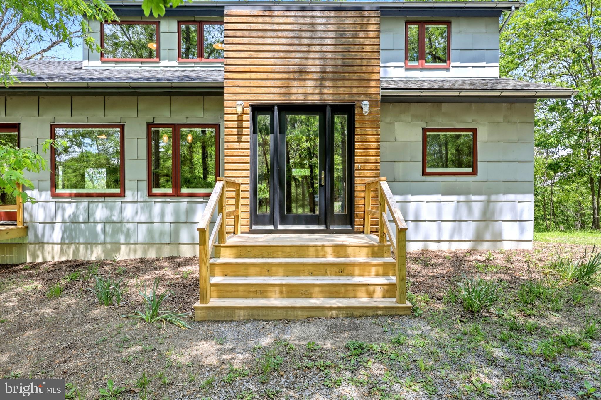 BROOMGRASS - Residential