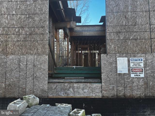 1451 SHADY REST ROAD