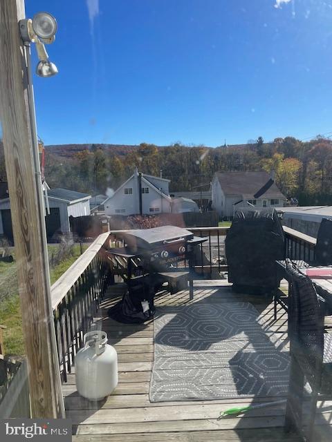 438 E COLUMBIA AVENUE