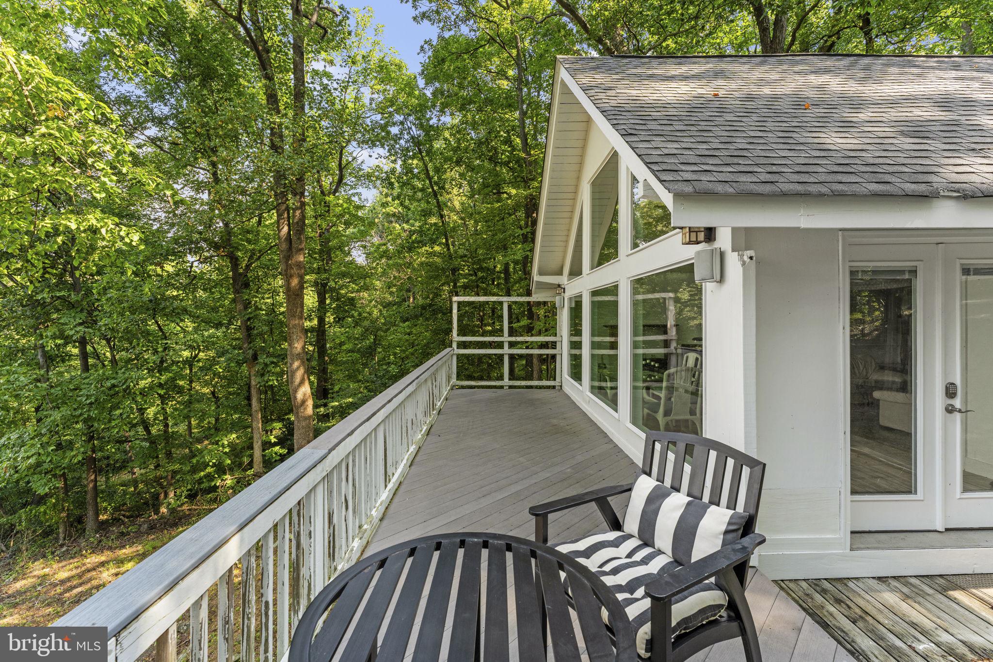 4607 BLUE MOUNTAIN ROAD