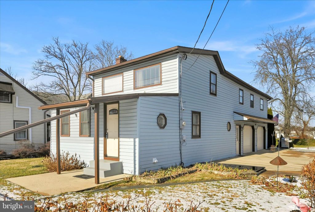 Photo of 2318 Marietta Avenue, LANCASTER, PA 17603 (MLS # PALA2082396)