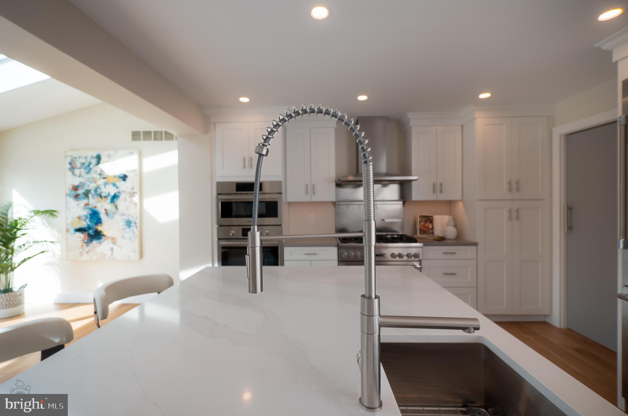 HUNTERS CROSSING - Residential