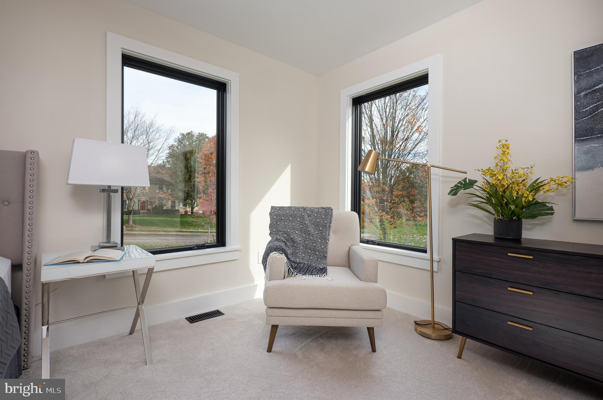 HUNTERS CROSSING - Residential