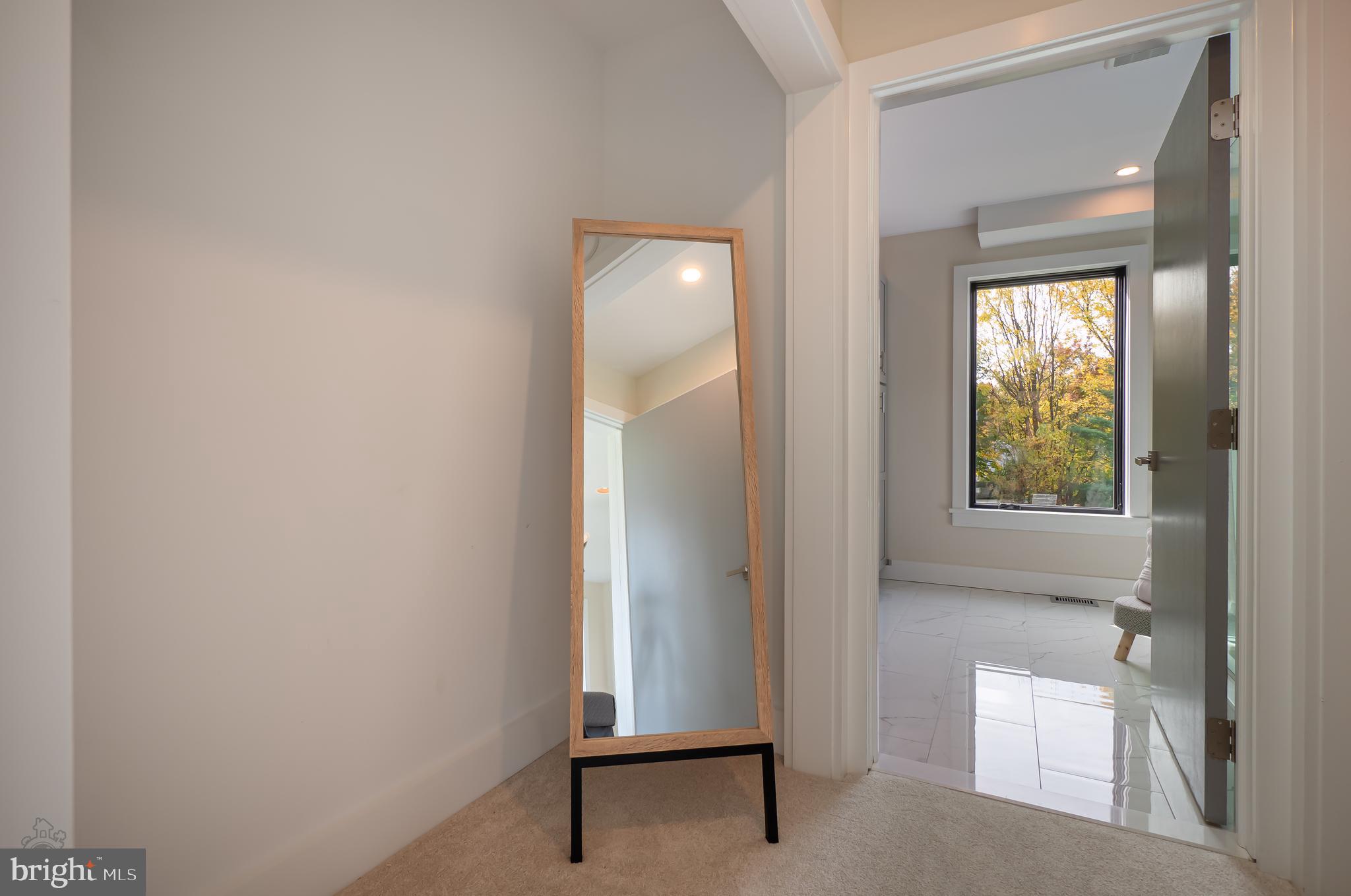 HUNTERS CROSSING - Residential