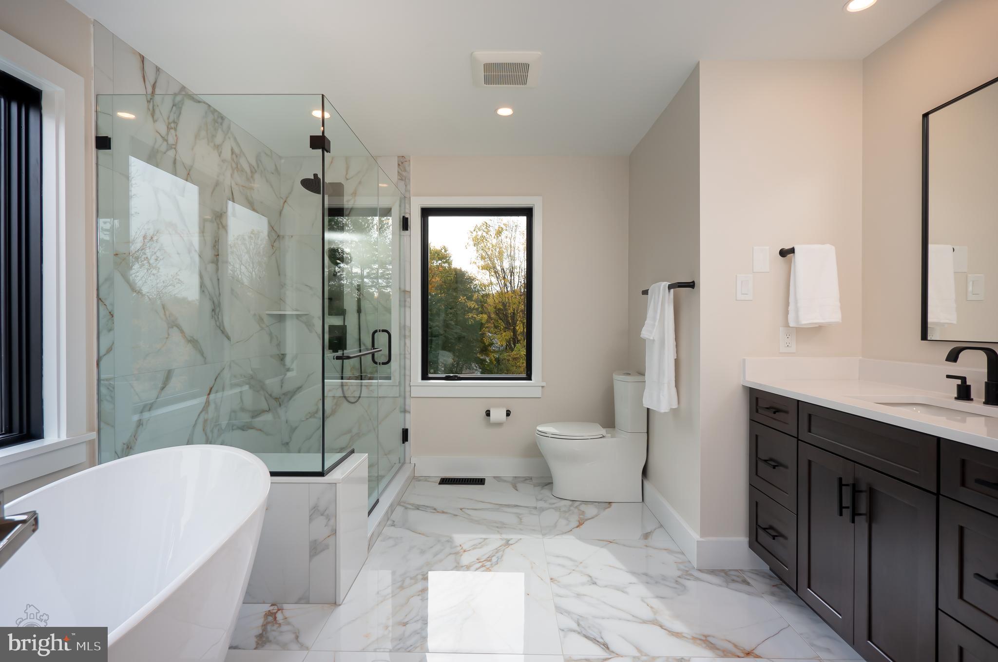 HUNTERS CROSSING - Residential