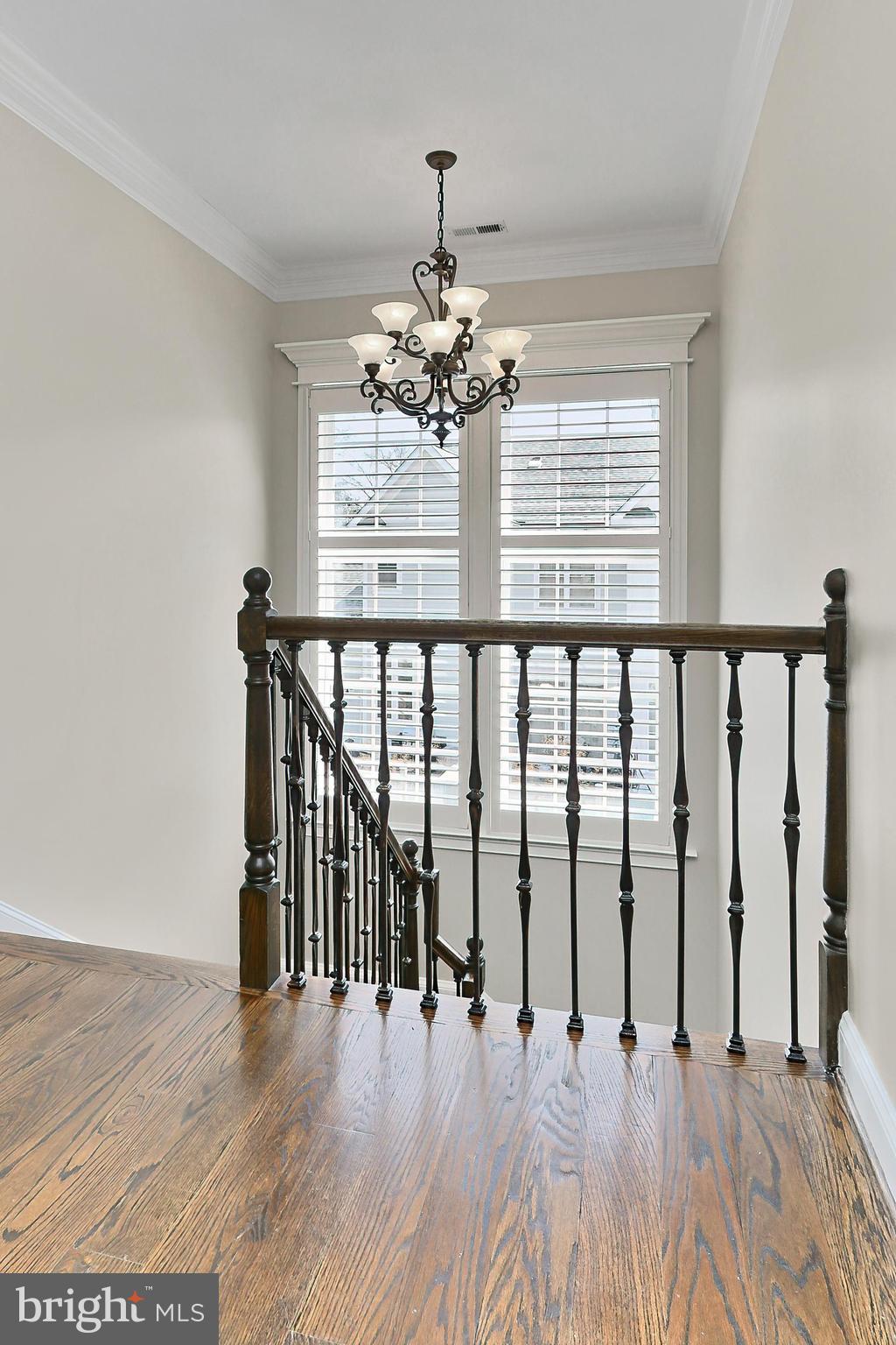 VIENNA WOODS - Residential