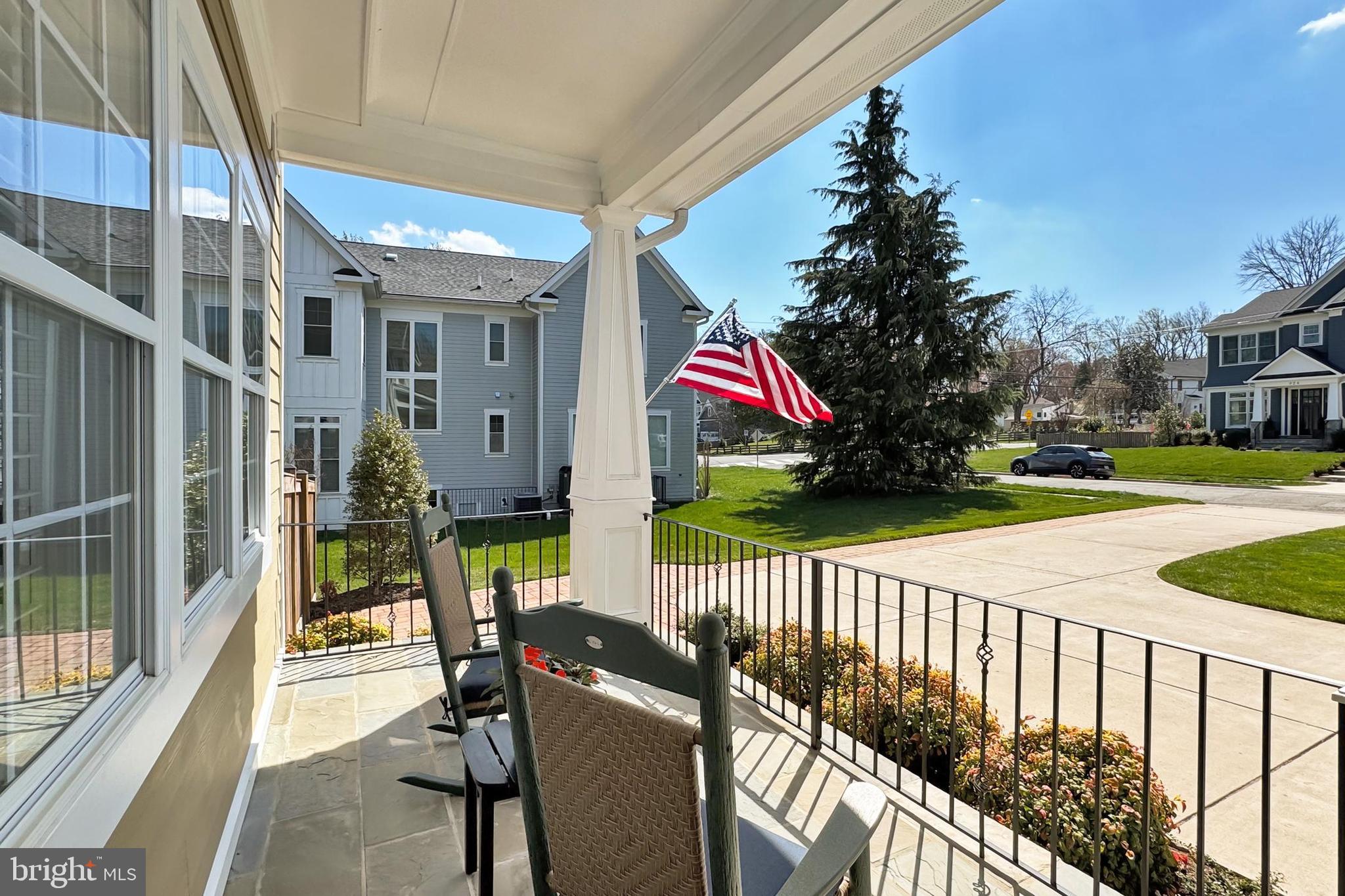 VIENNA WOODS - Residential