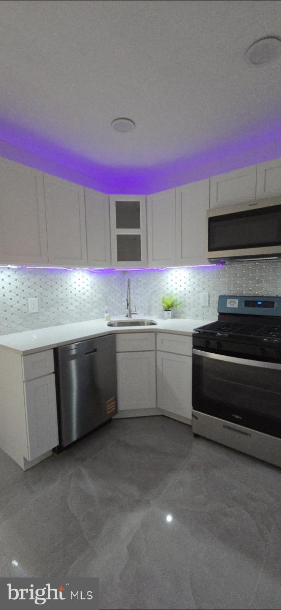 KENSINGTON - Residential