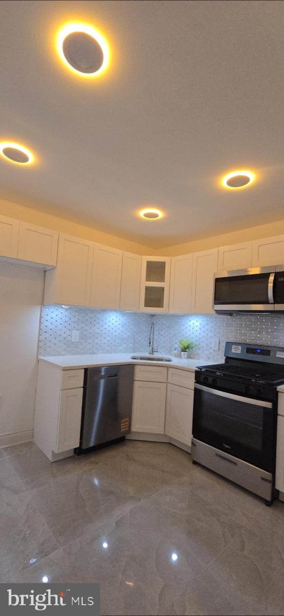 KENSINGTON - Residential