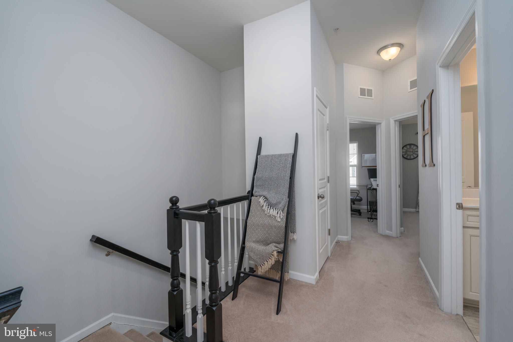 NORTH SHORE FOREST - Residential