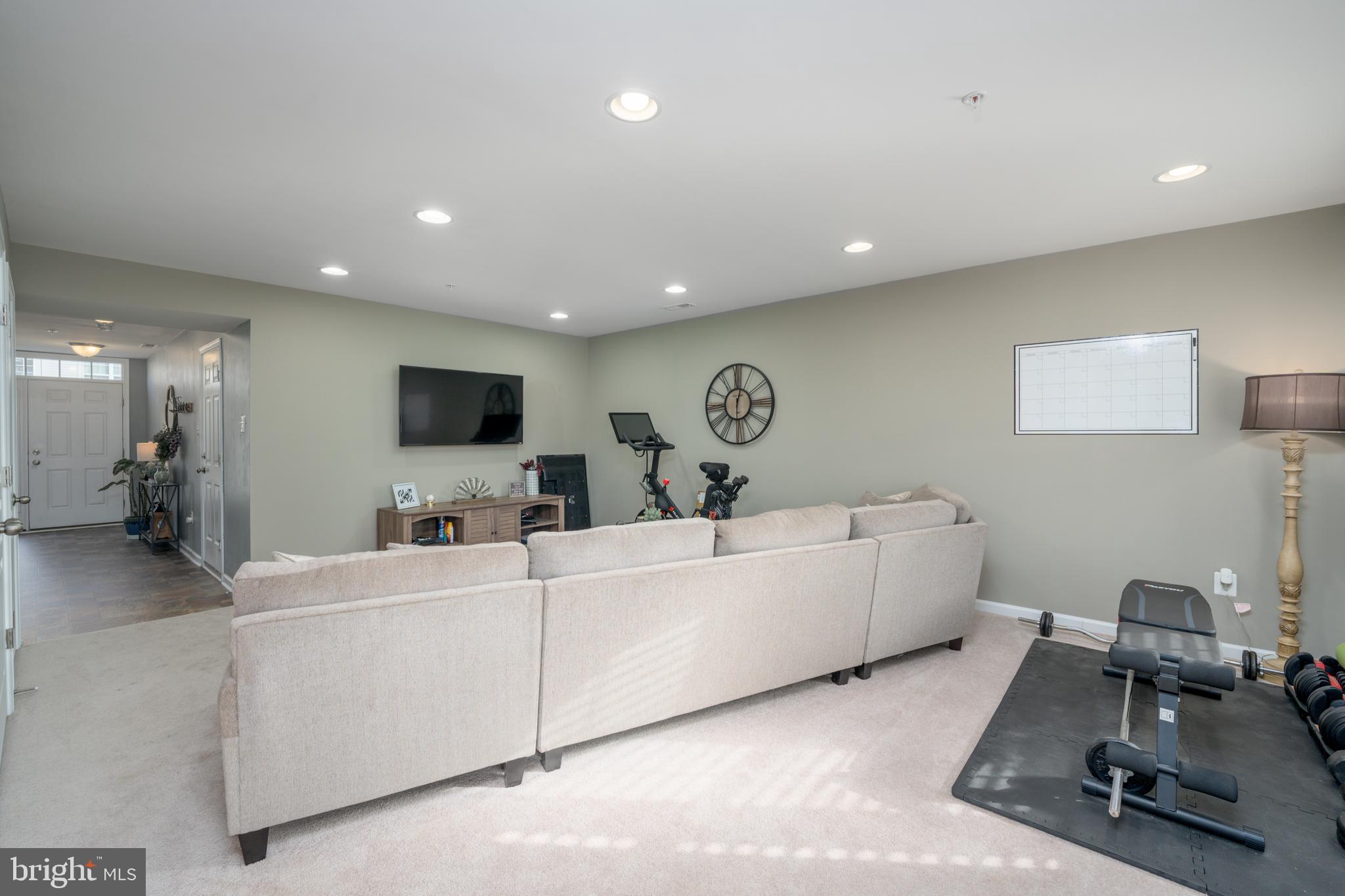 NORTH SHORE FOREST - Residential