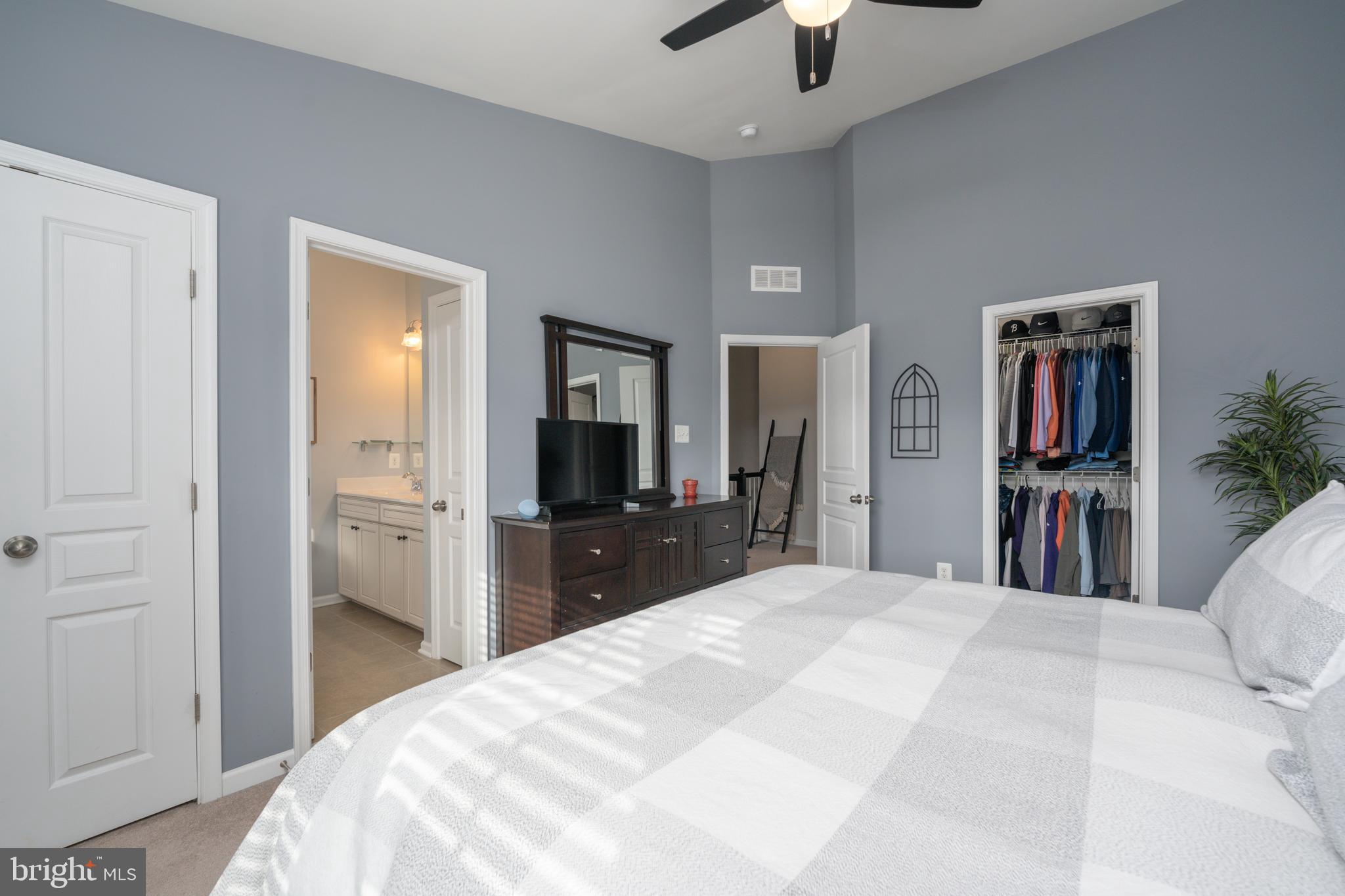 NORTH SHORE FOREST - Residential