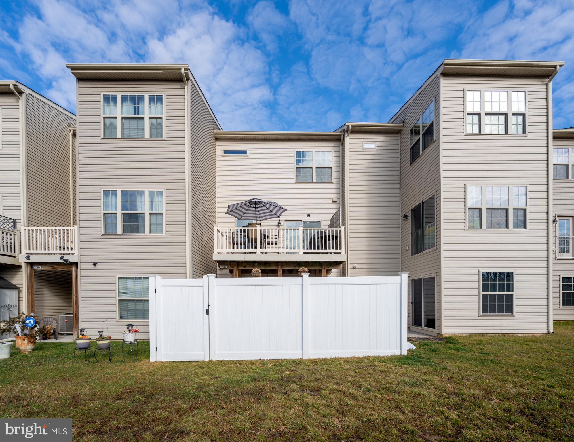 NORTH SHORE FOREST - Residential