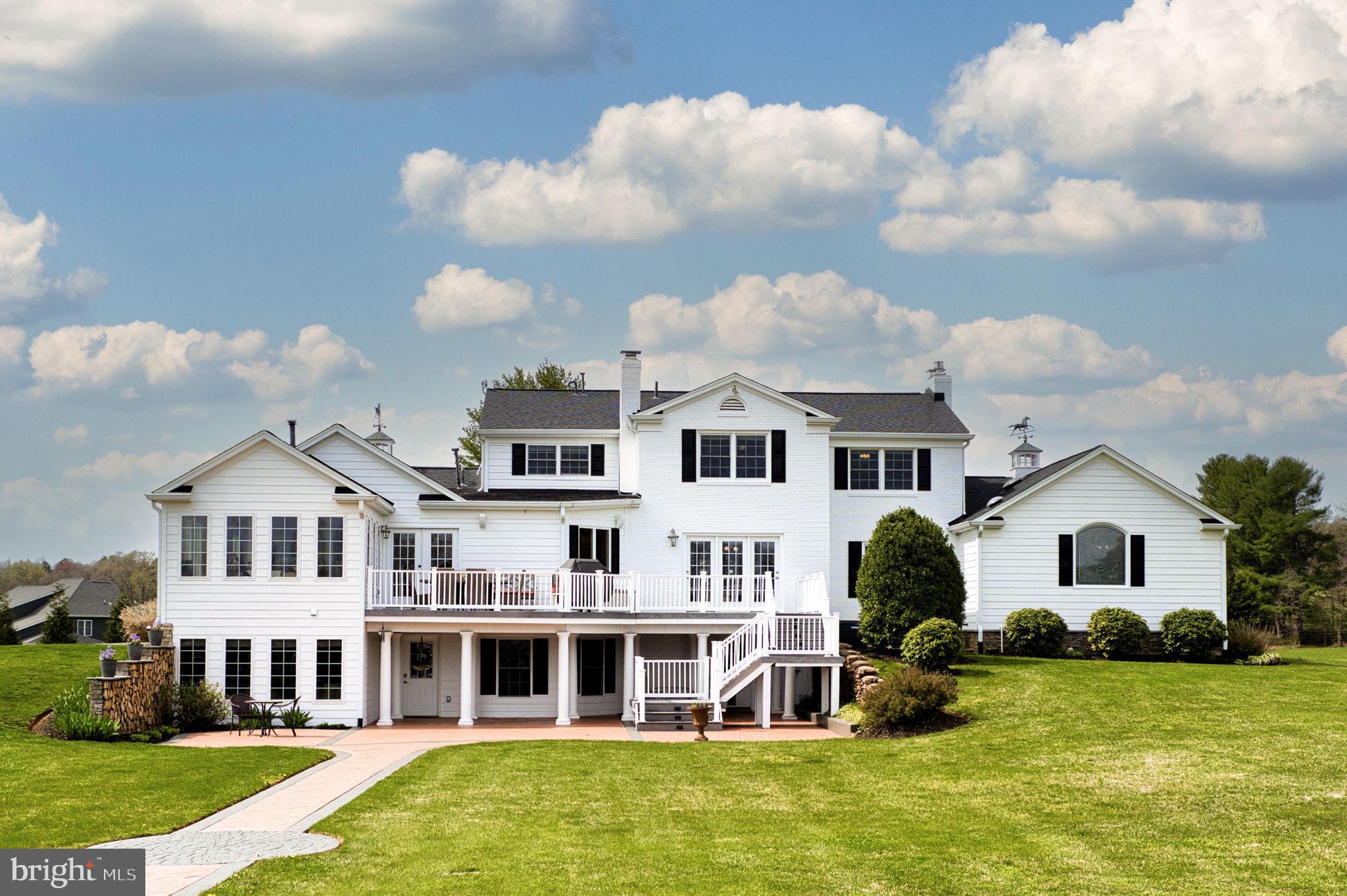 MOUNTAIN FARM - Residential