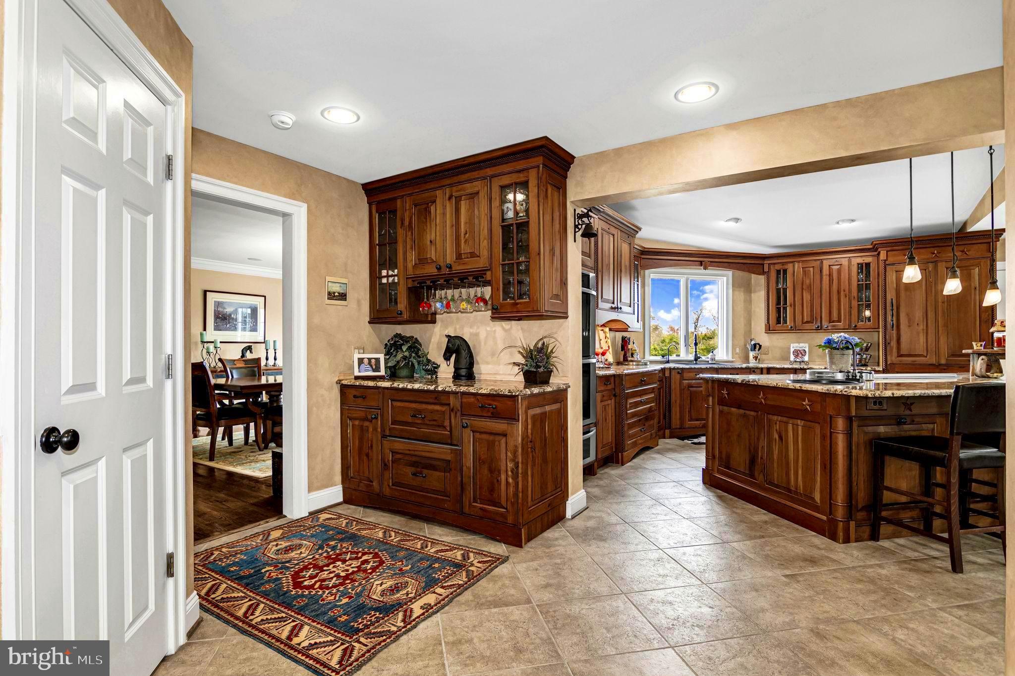 MOUNTAIN FARM - Residential