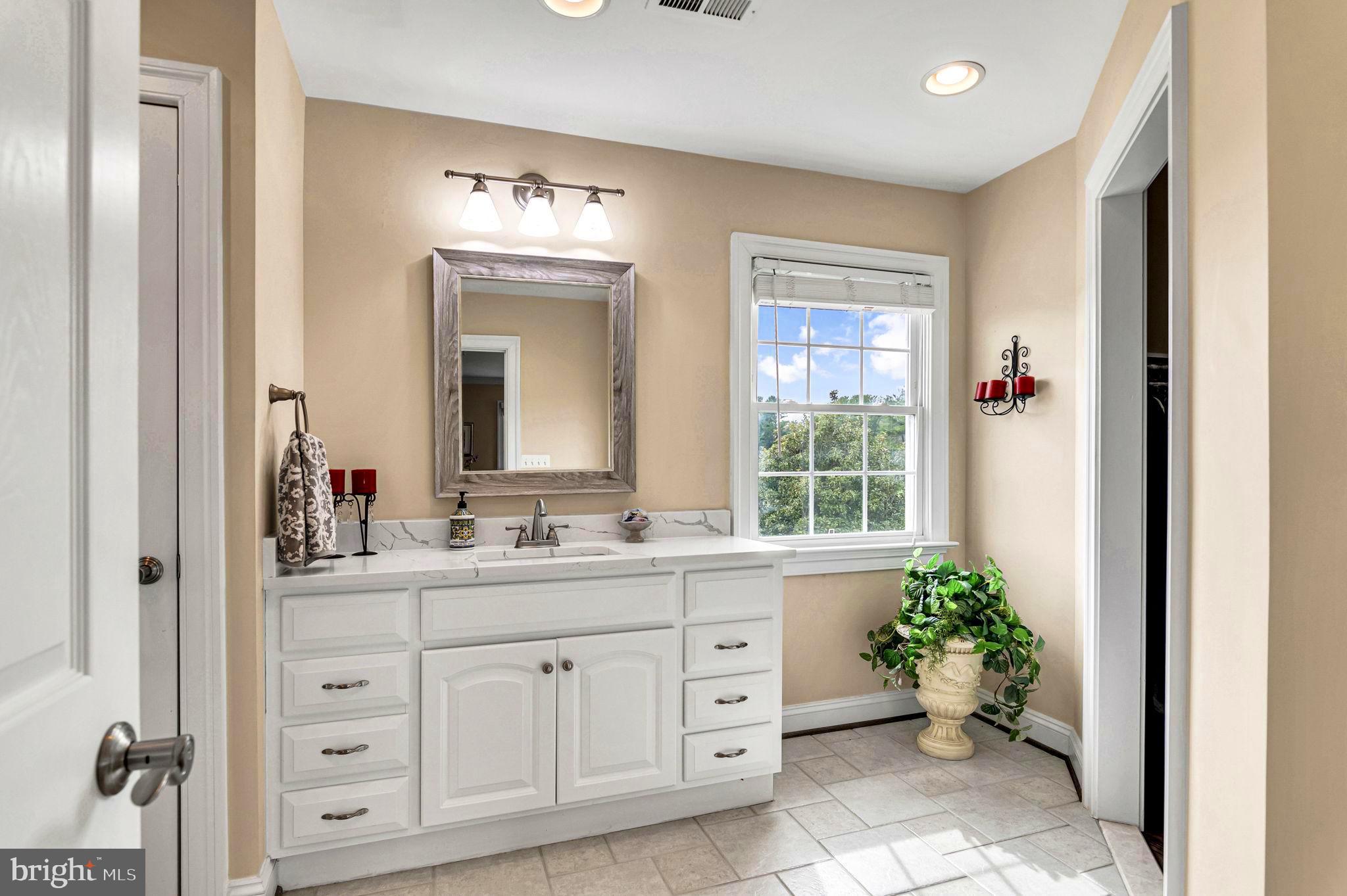 MOUNTAIN FARM - Residential