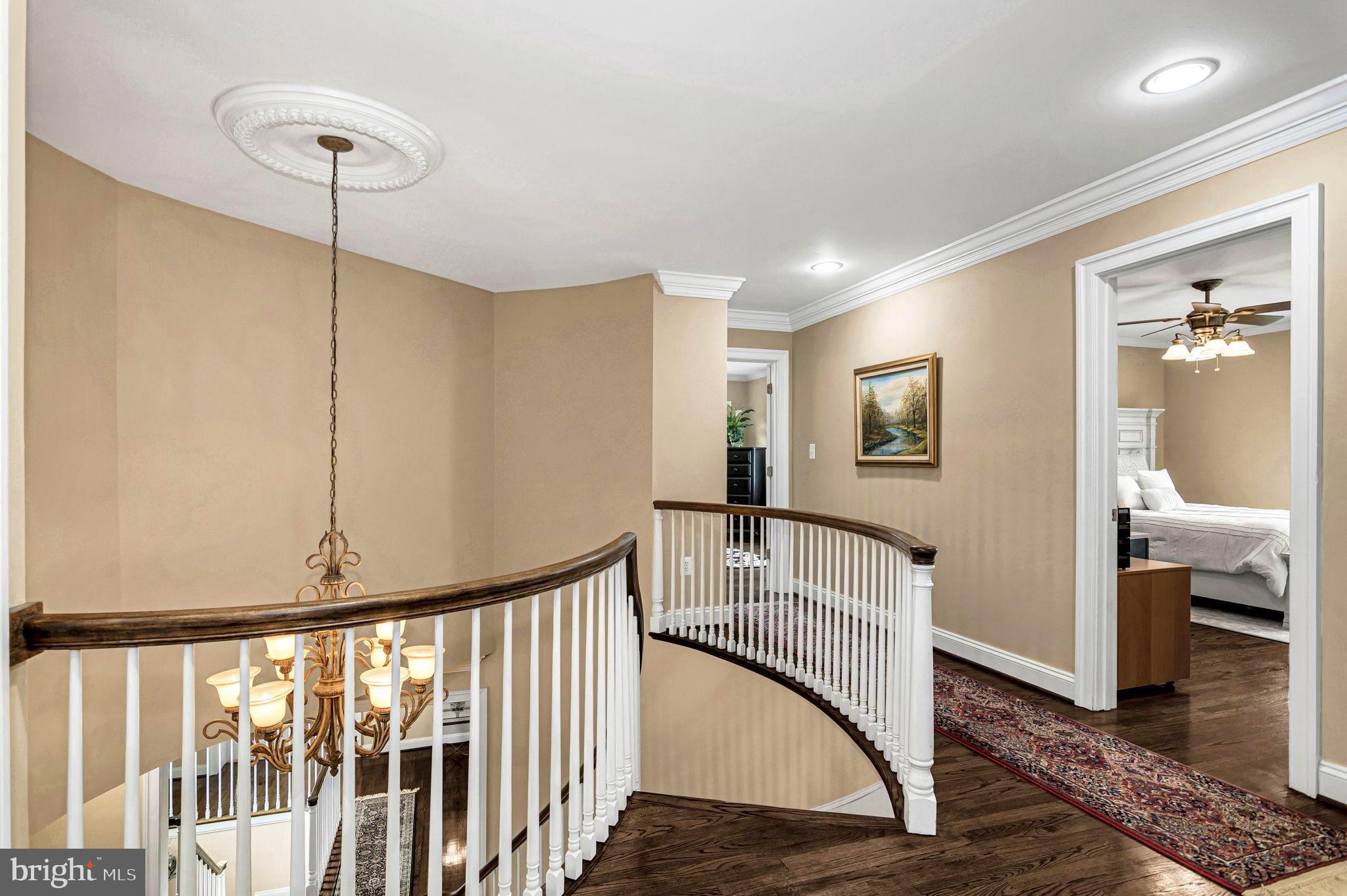 MOUNTAIN FARM - Residential