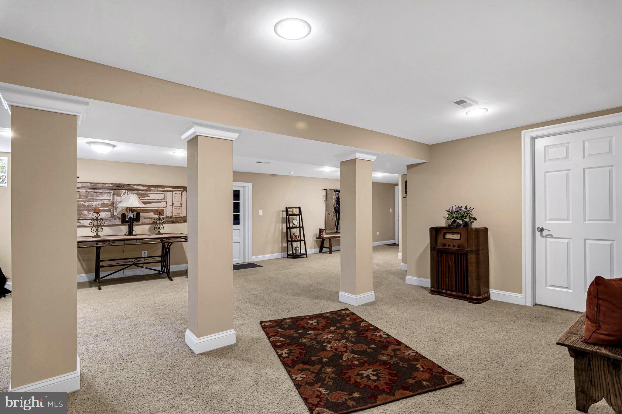 MOUNTAIN FARM - Residential