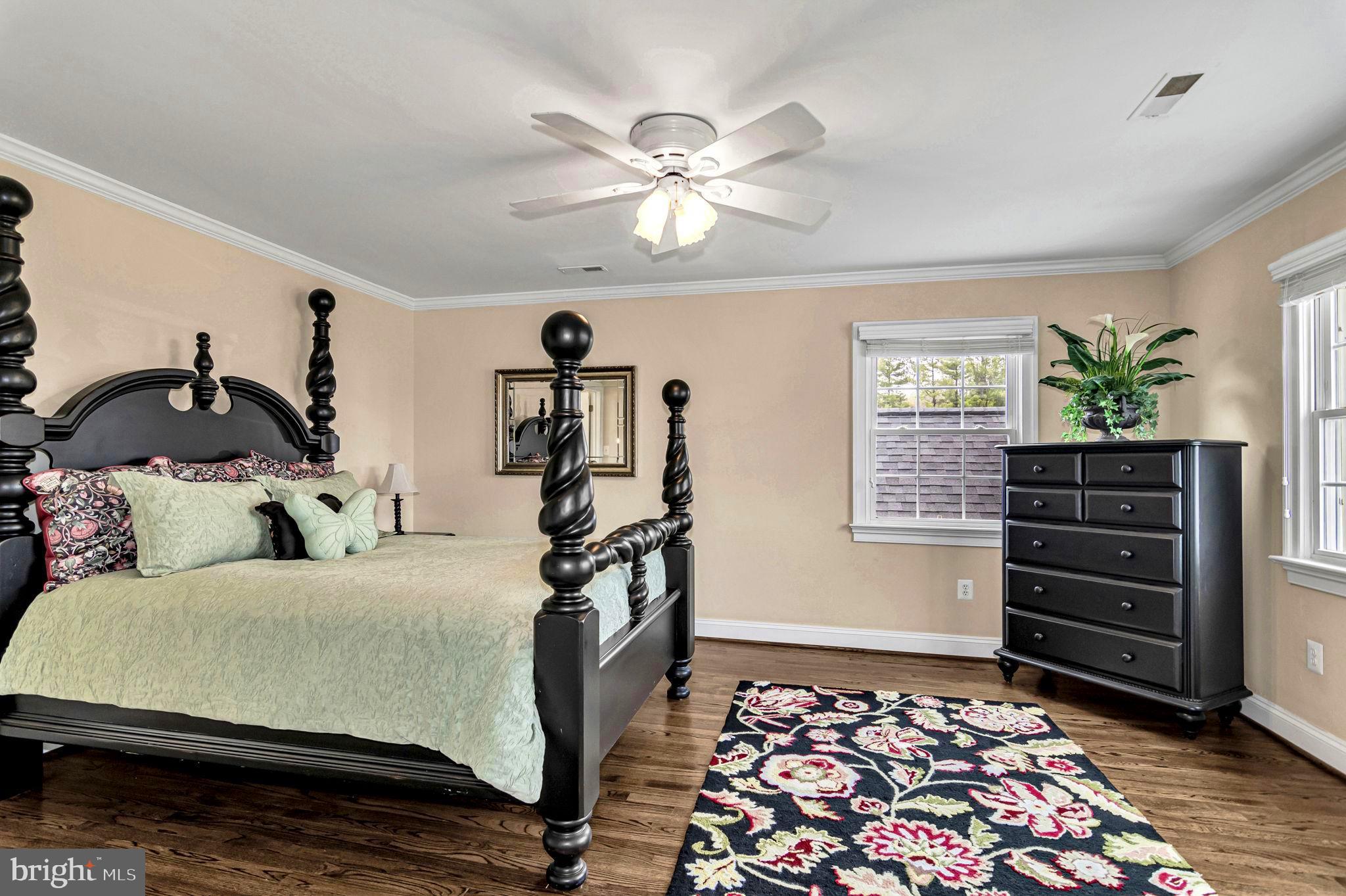 MOUNTAIN FARM - Residential