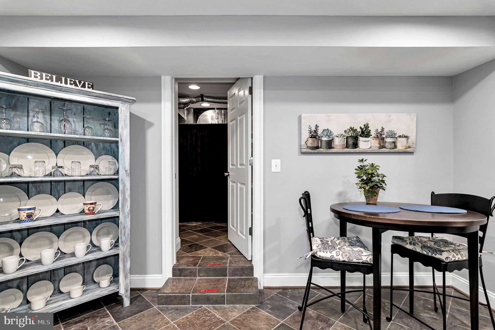 MOUNTAIN FARM - Residential