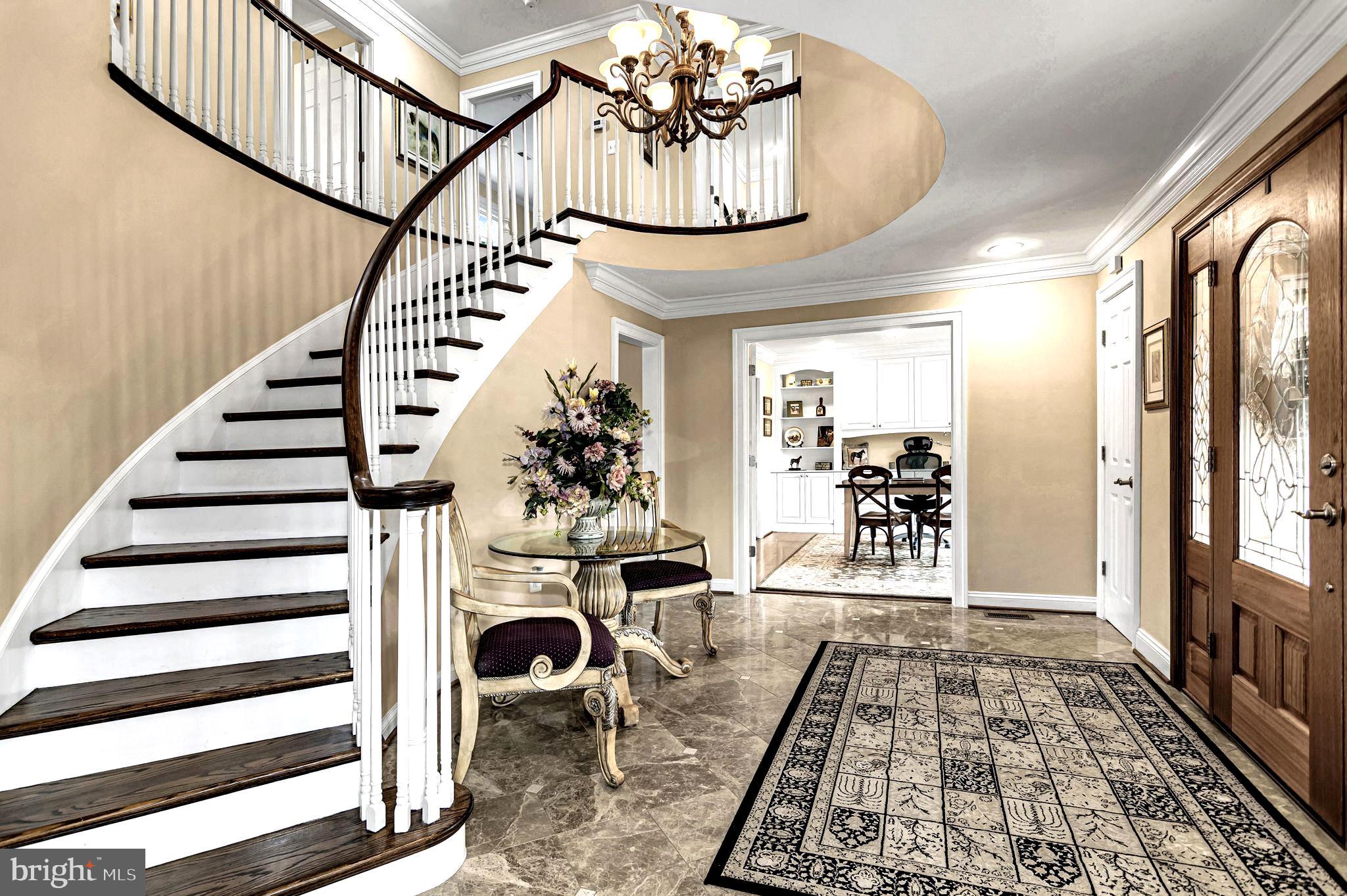 MOUNTAIN FARM - Residential