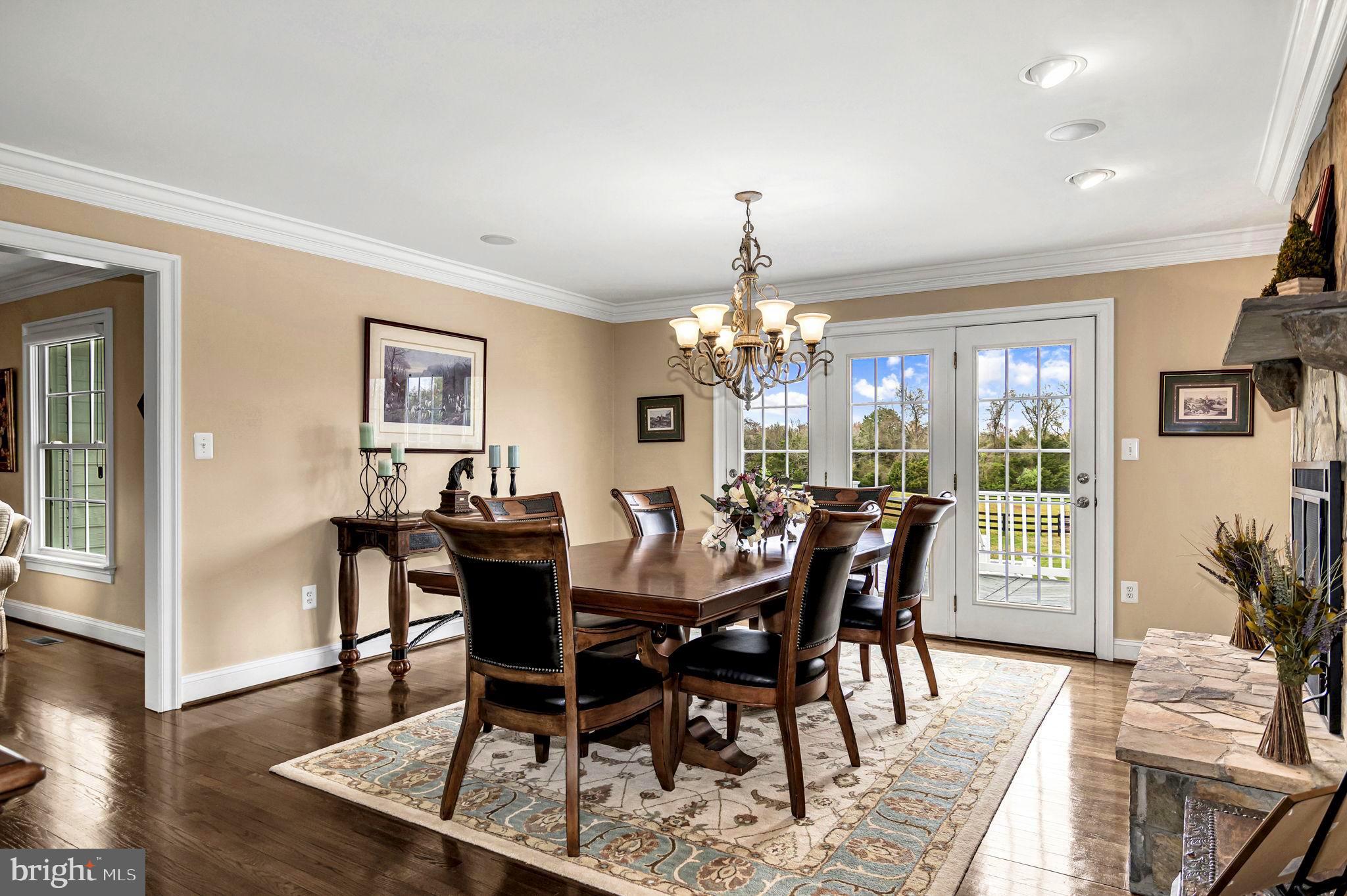 MOUNTAIN FARM - Residential