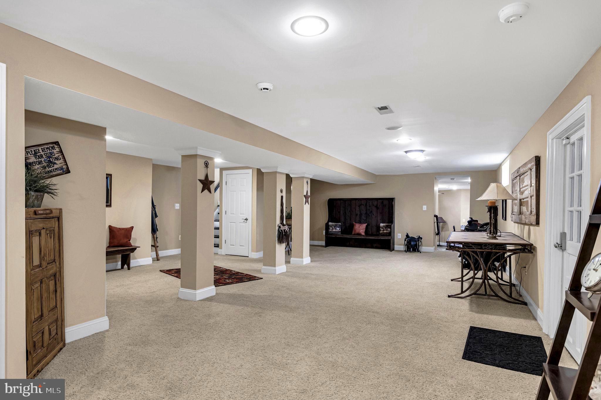 MOUNTAIN FARM - Residential