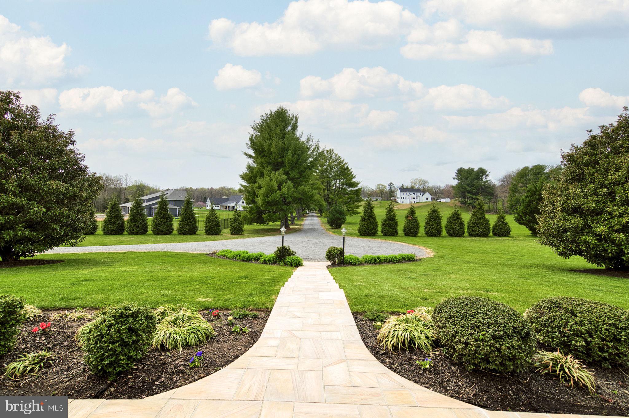 MOUNTAIN FARM - Residential